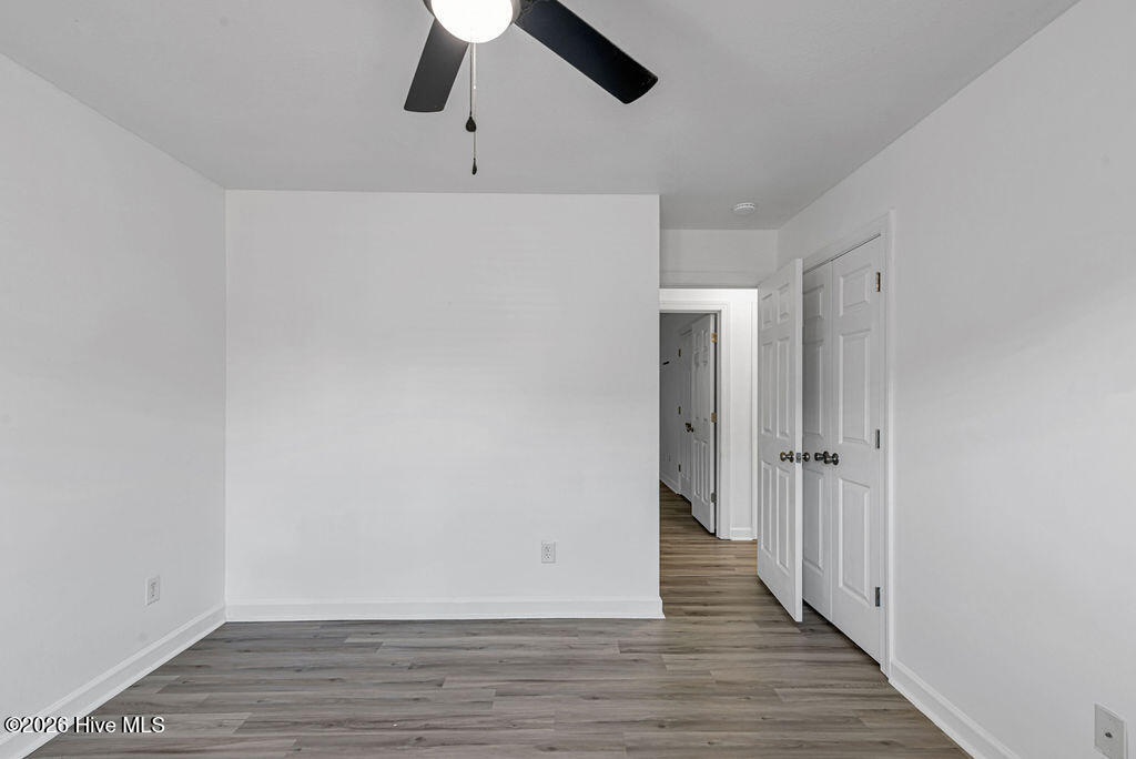 100566367 | Photo 16