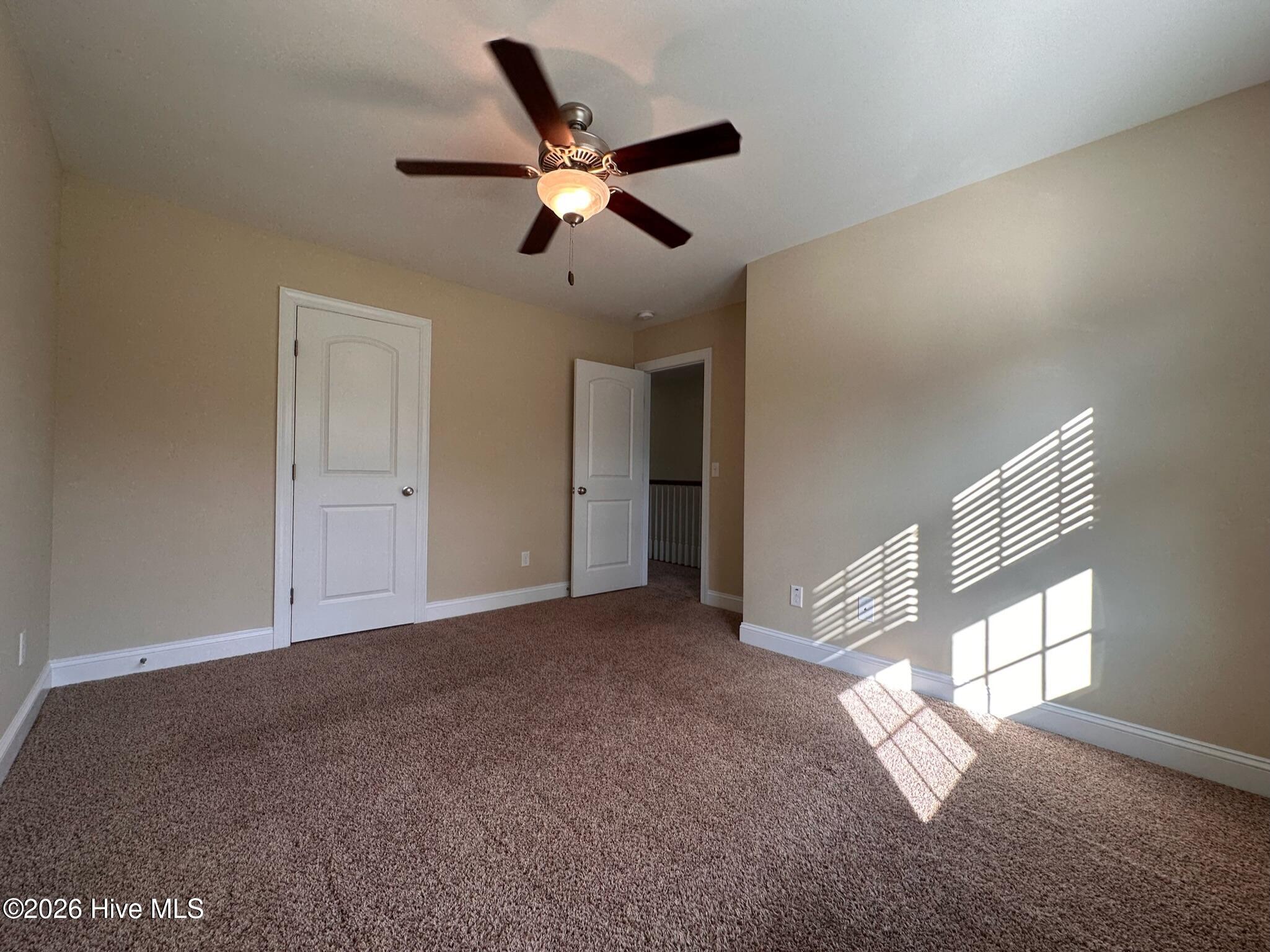 100557868 | Photo 46