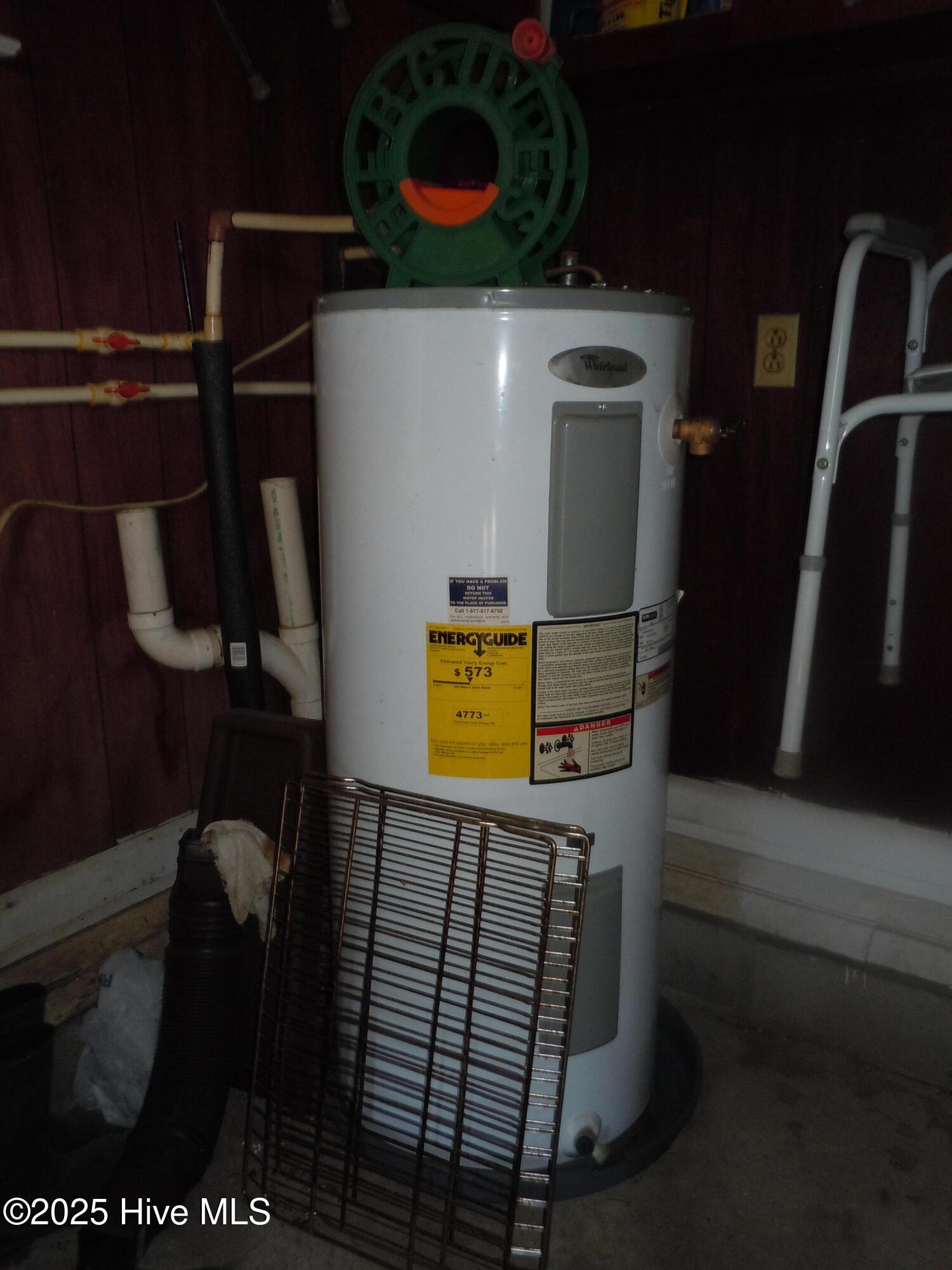 100528671 | Photo 73