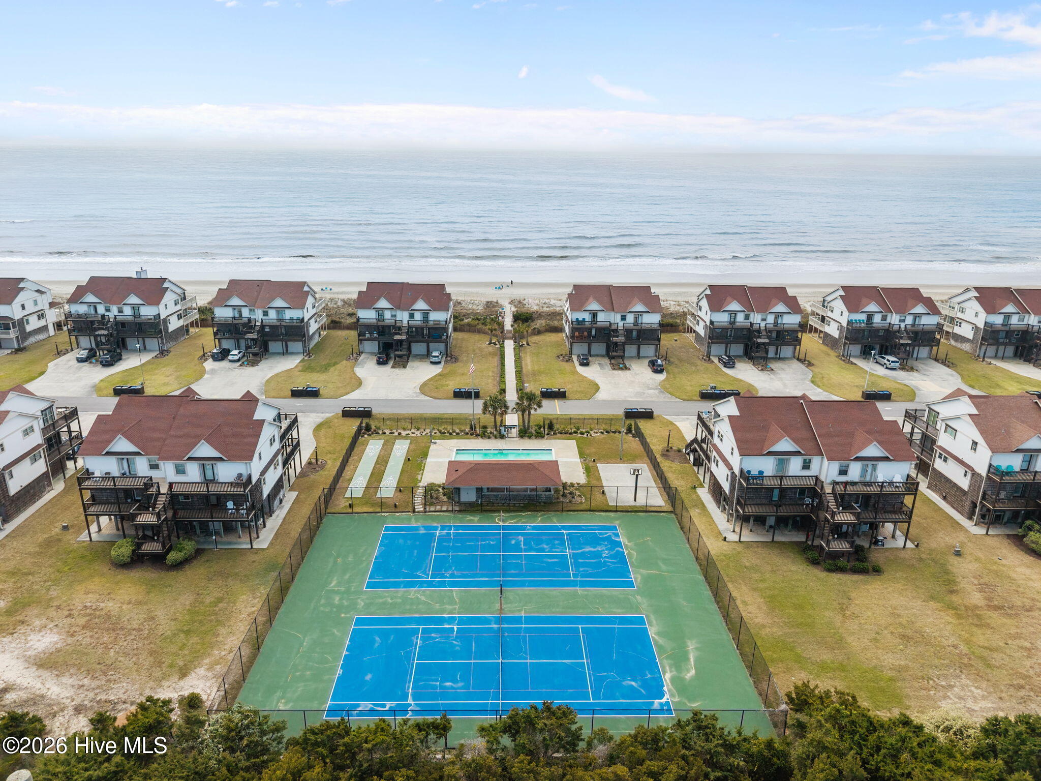 100563759 | Photo 25