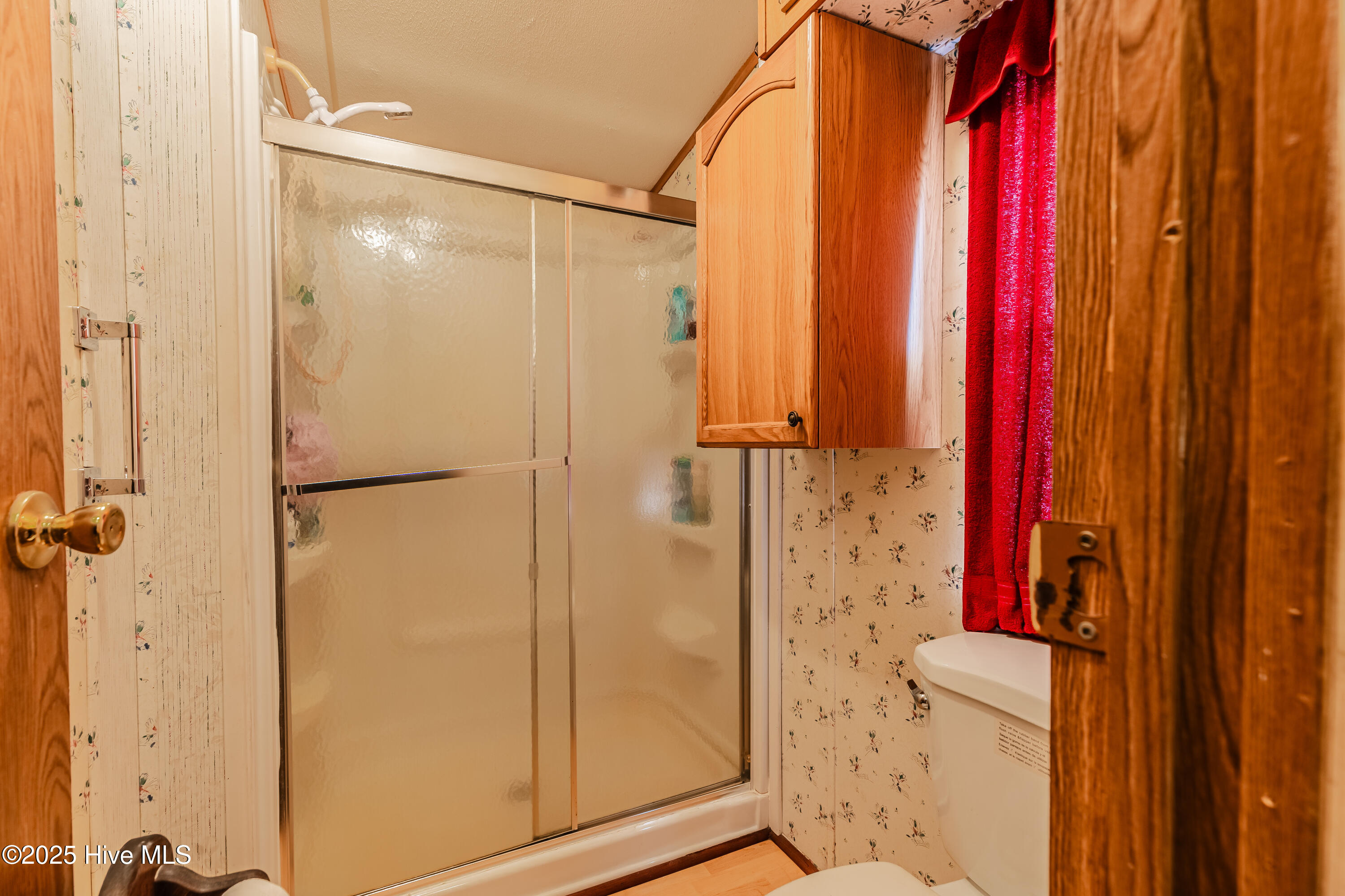 100543288 | Photo 33