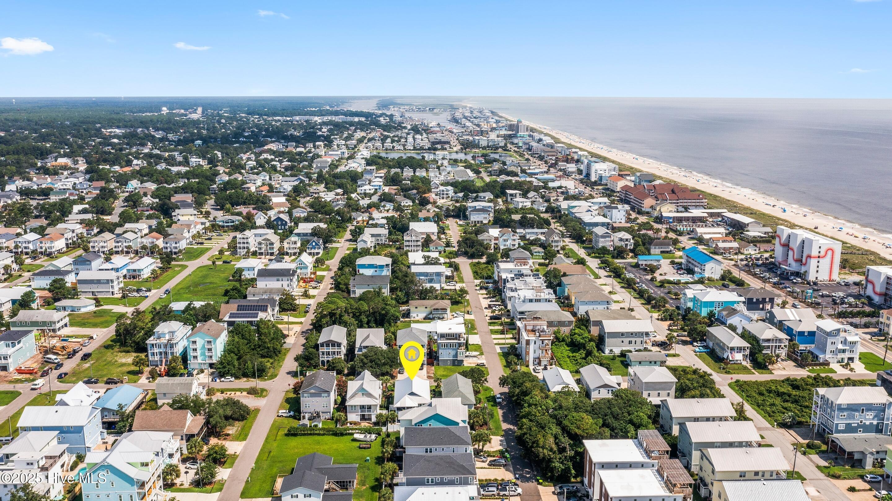 100532410 | Photo 102