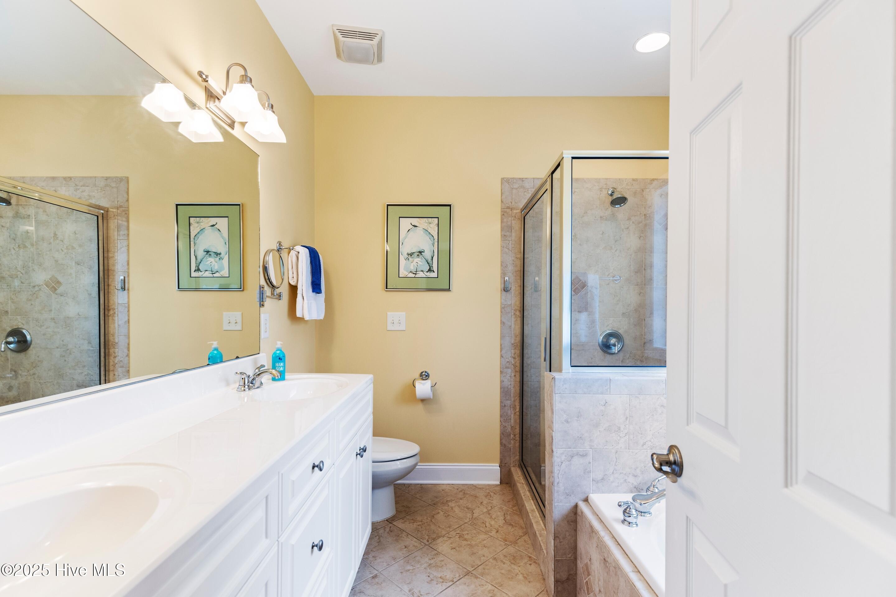 100514713 | Photo 29