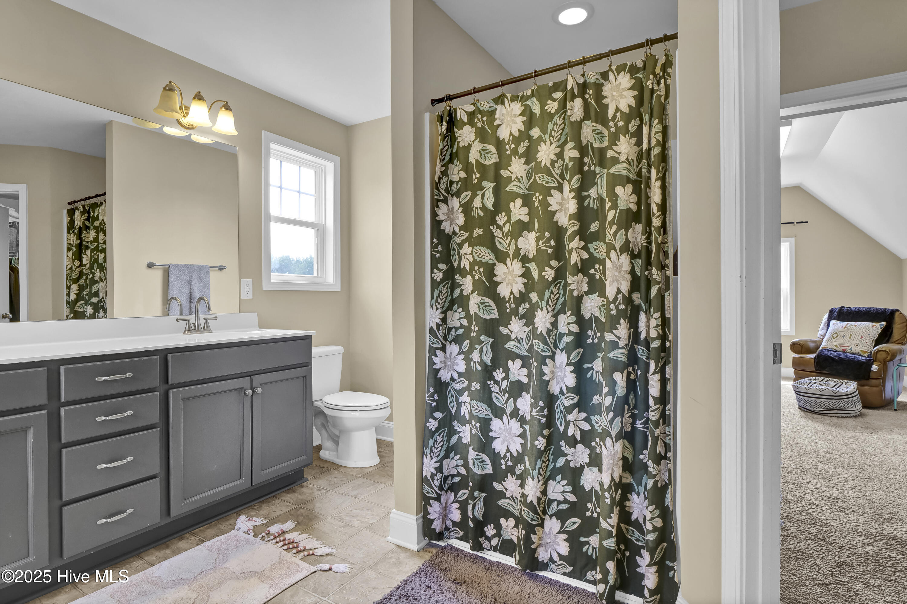 100513564 | Photo 18