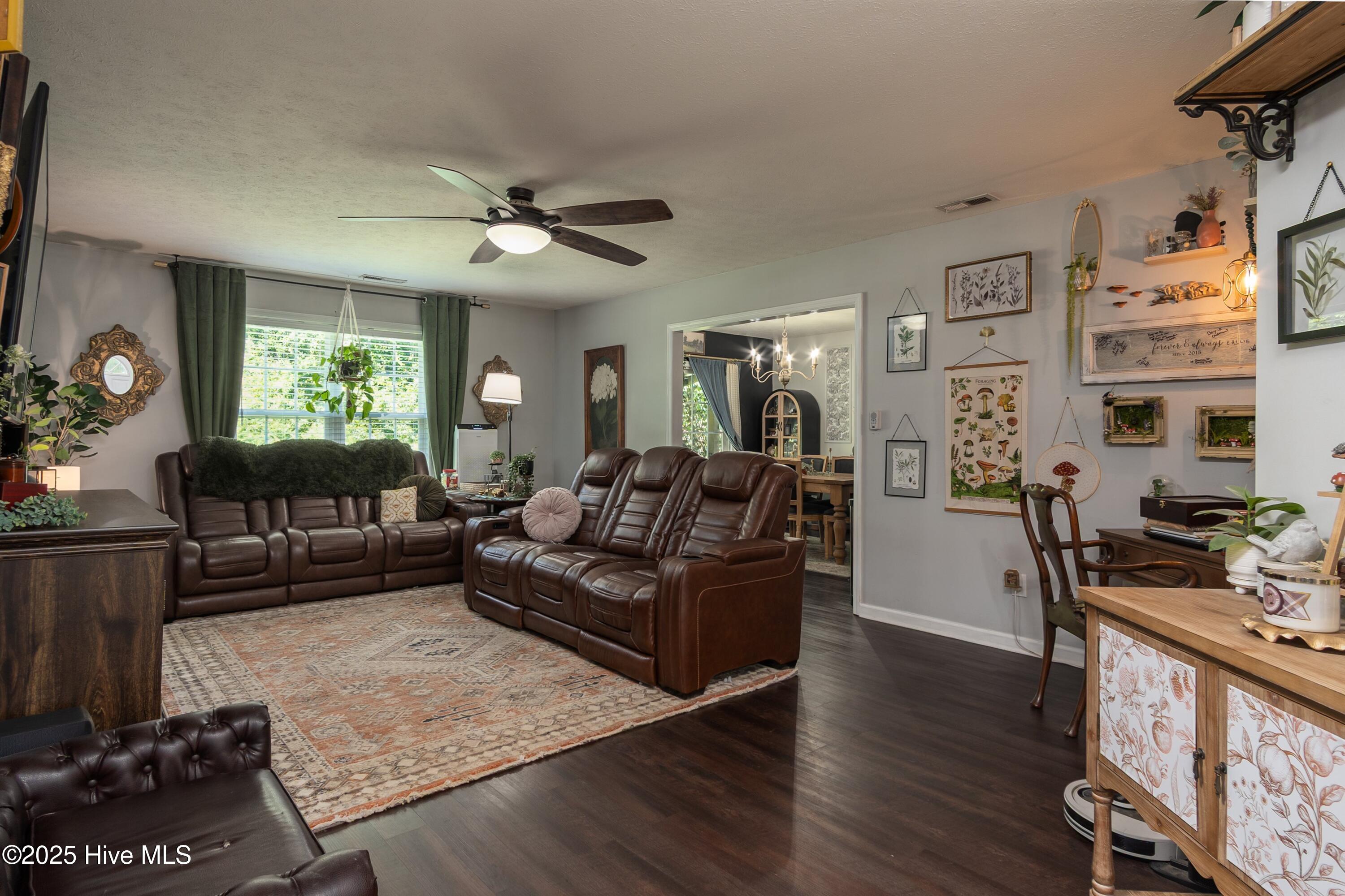 111 Camellia Creek Drive, Richlands, NC 28574 – photo 13: 014-111 Camellia Creek-14