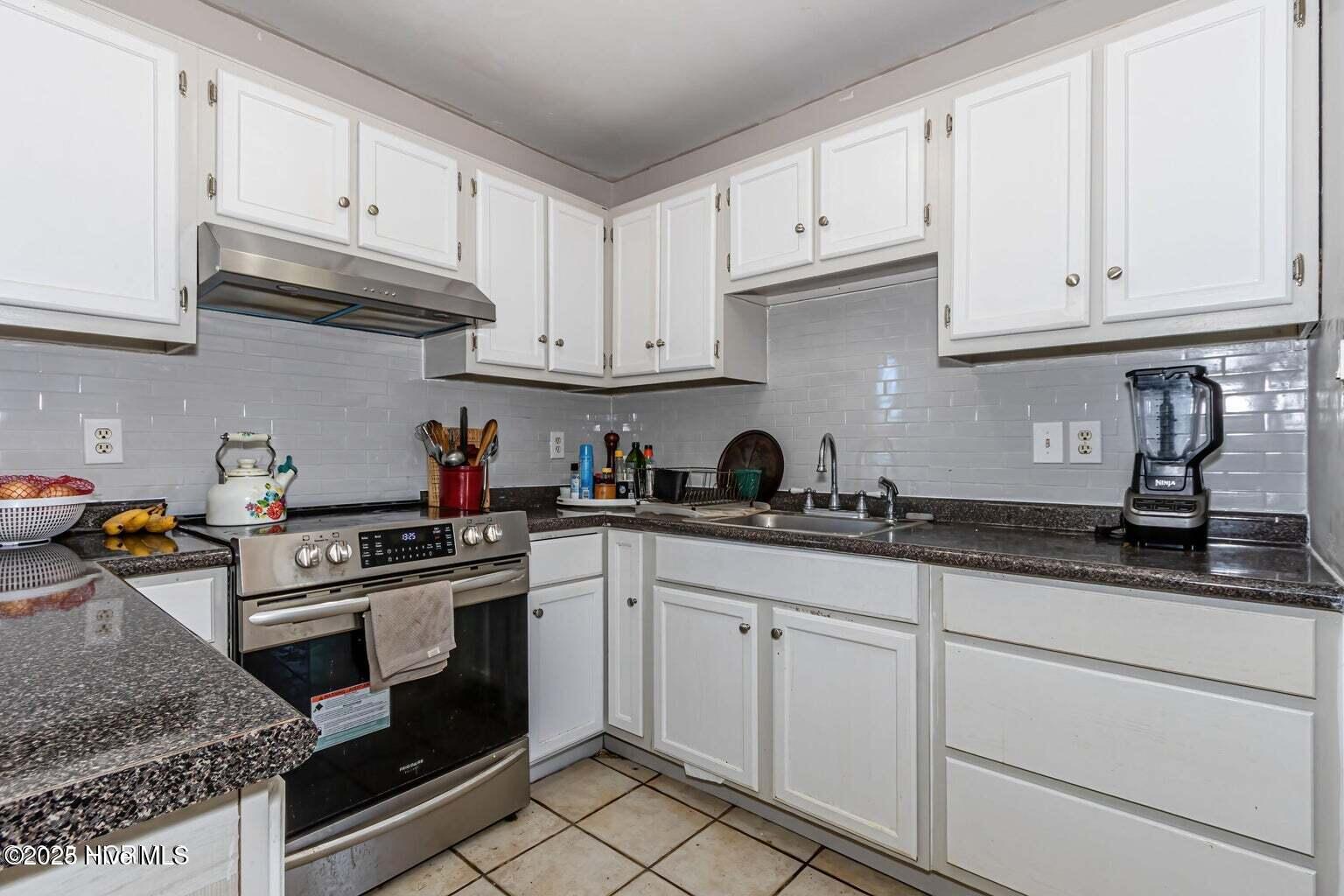 100547417 | Photo 10