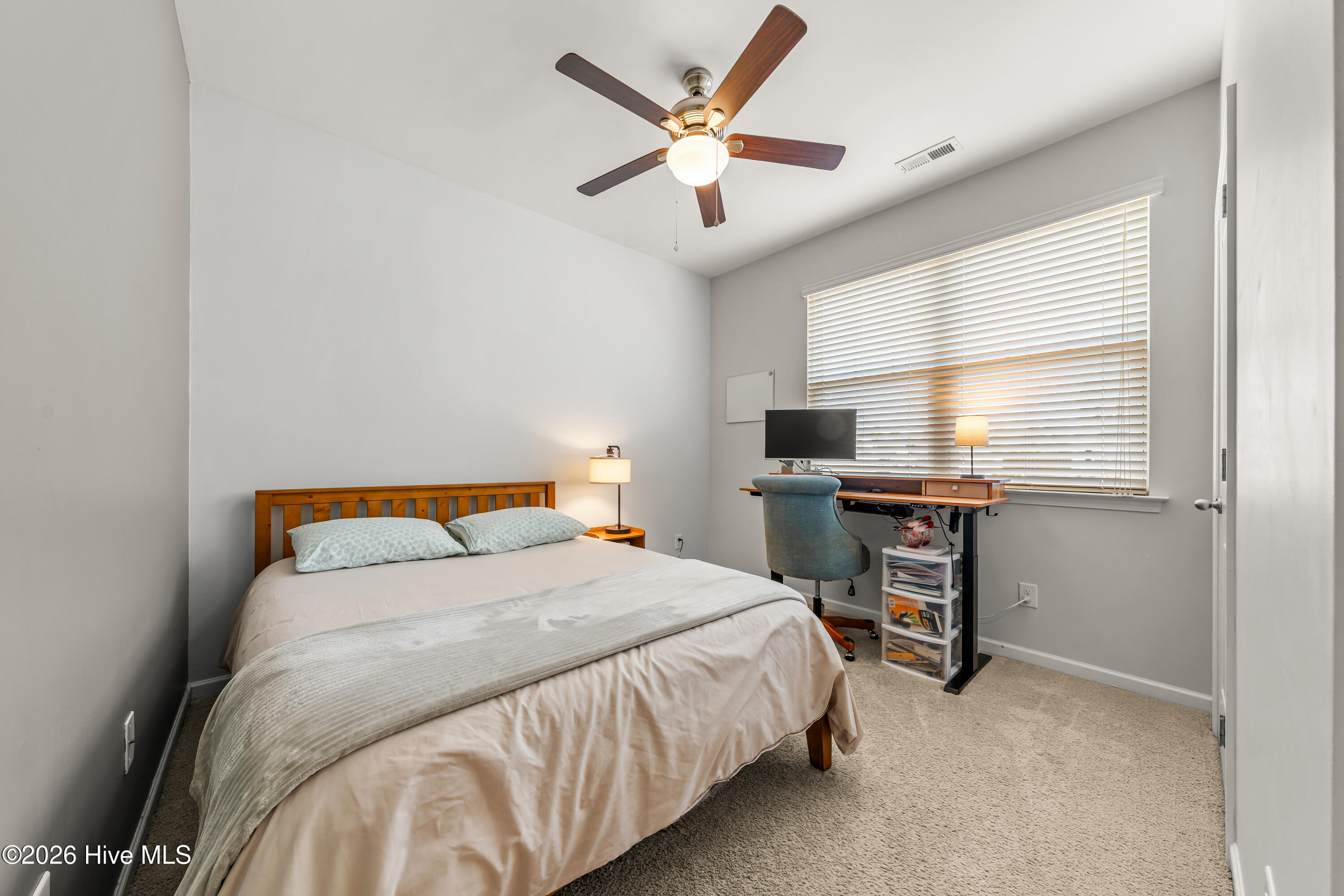 100552885 | Photo 20