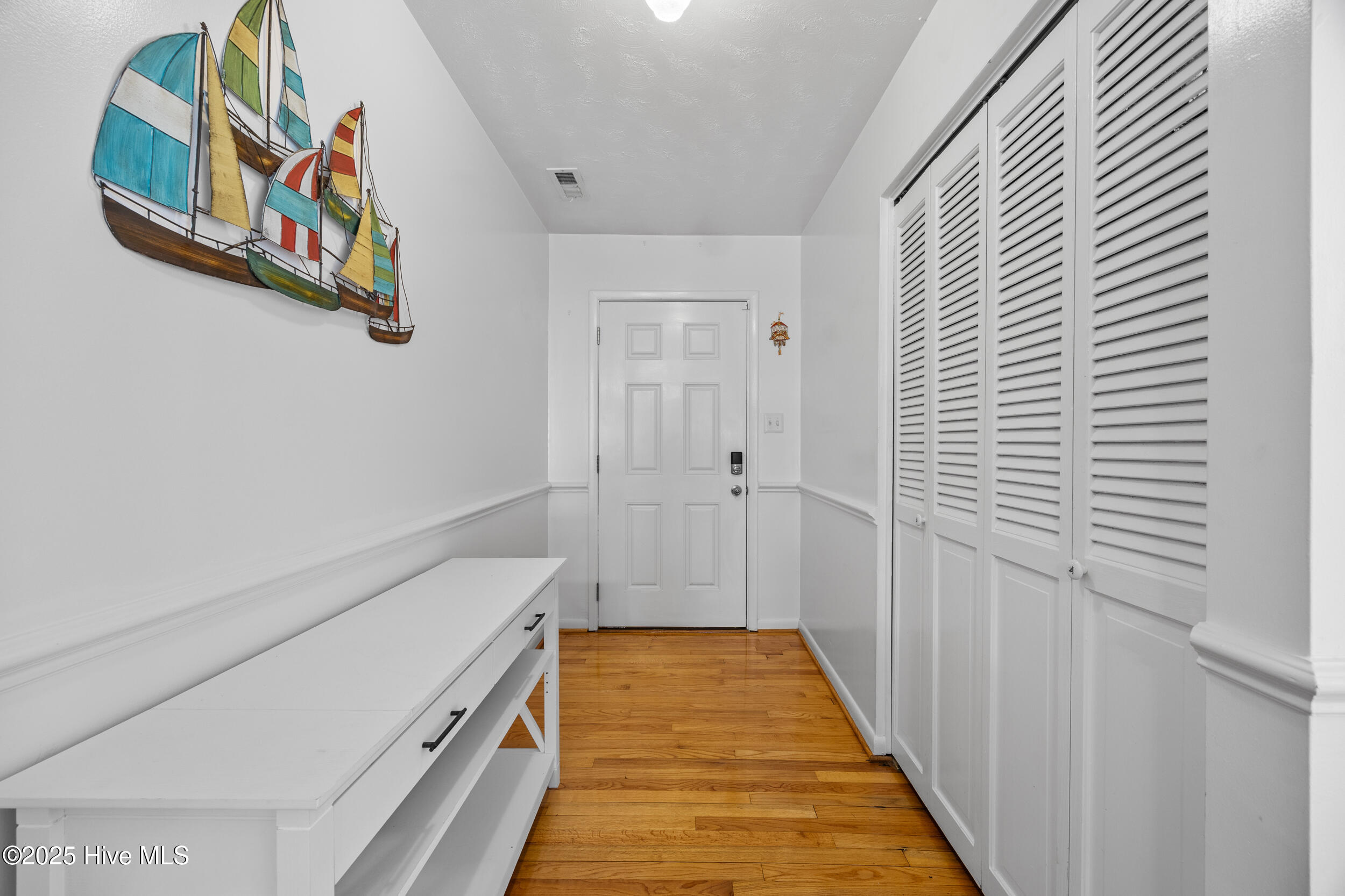 100546474 | Photo 10