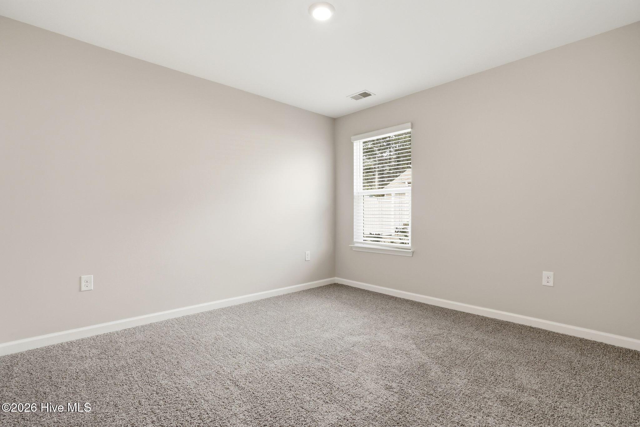 100558624 | Photo 42