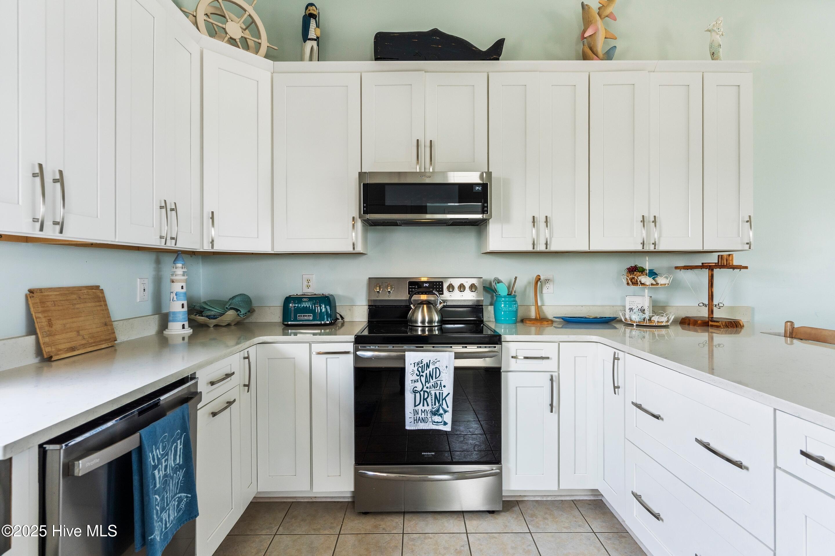 100514835 | Photo 41