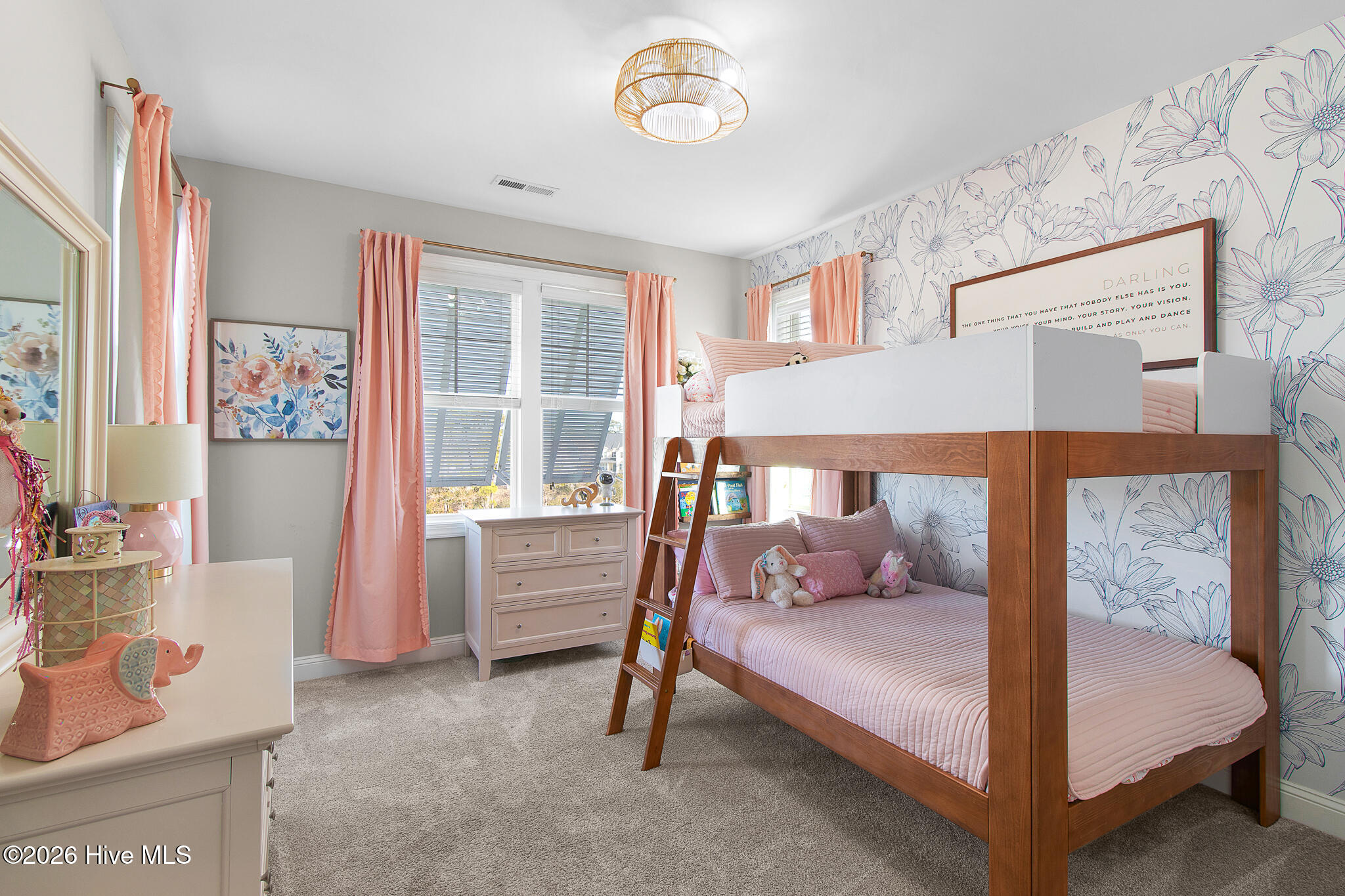 525 Sanders Lane,Newport