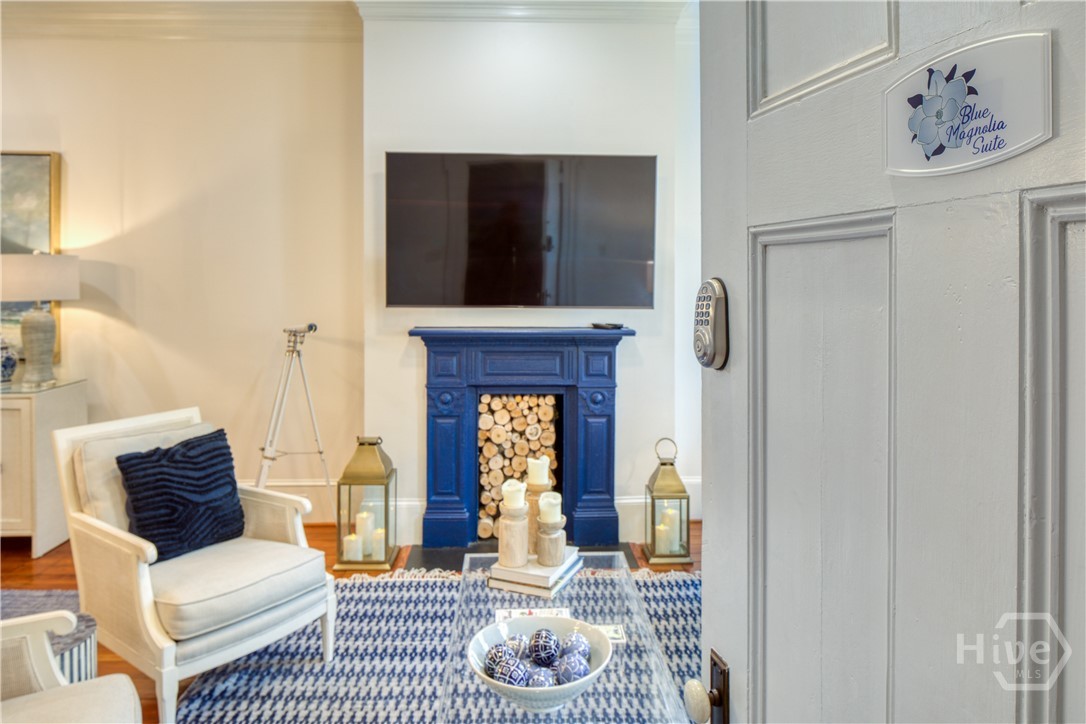 108 W Jones Street, Savannah, GA, 31401