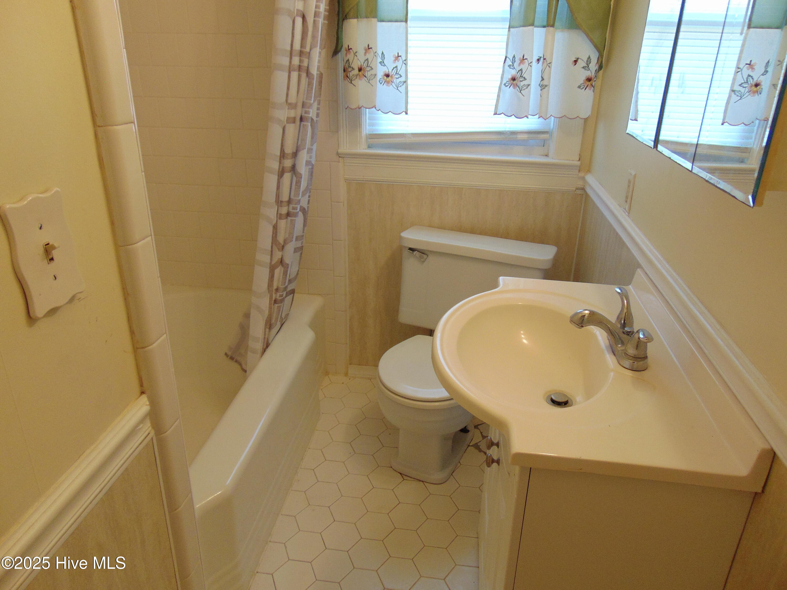 104 E Edgecombe Street, Macclesfield, NC, 27852