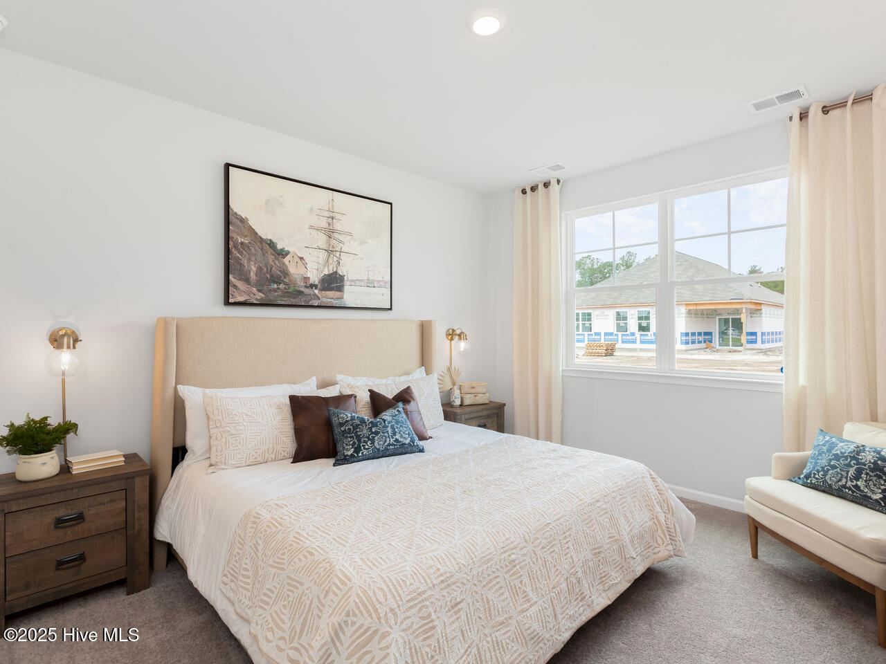 100531832 | Photo 17