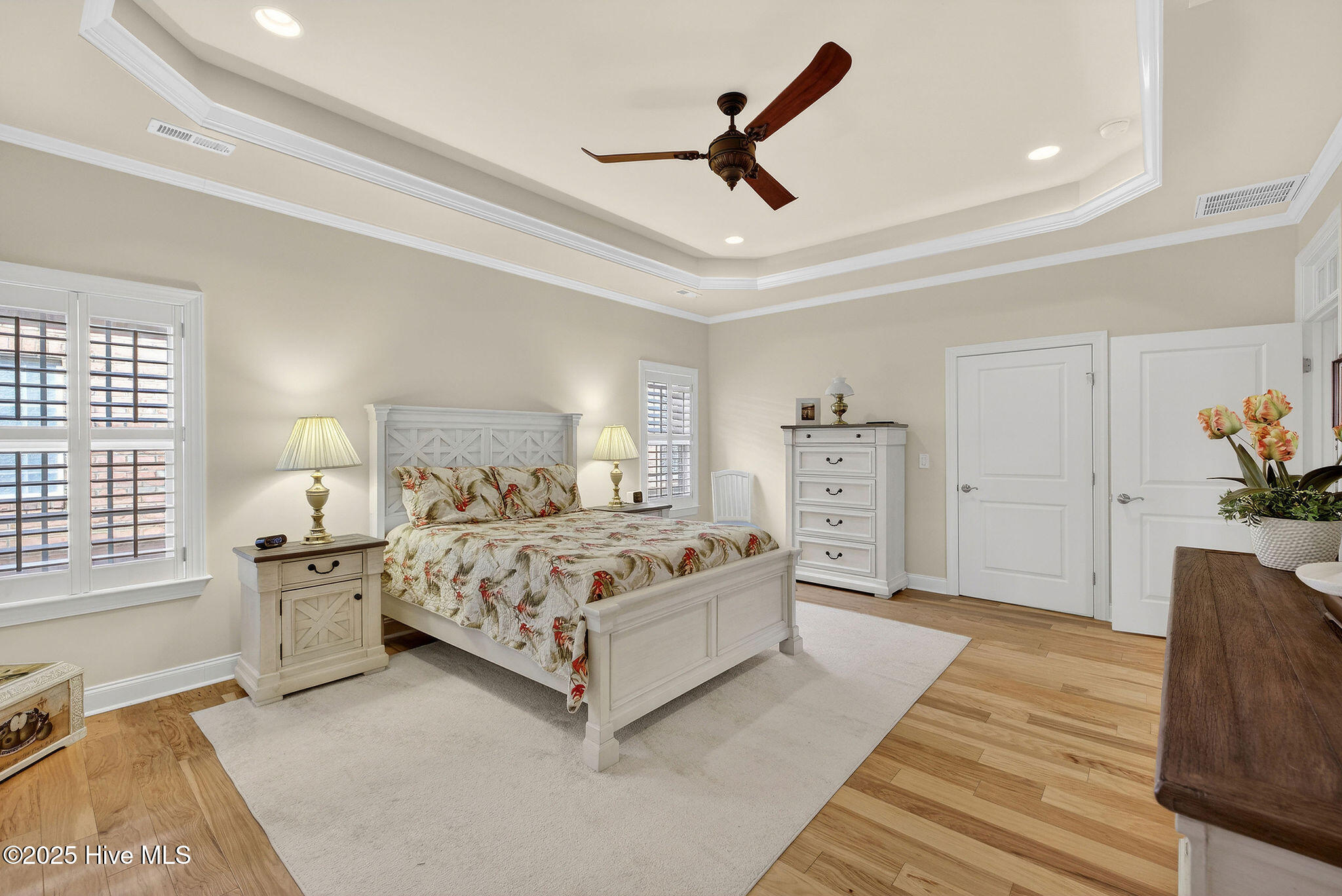 100544903 | Photo 23