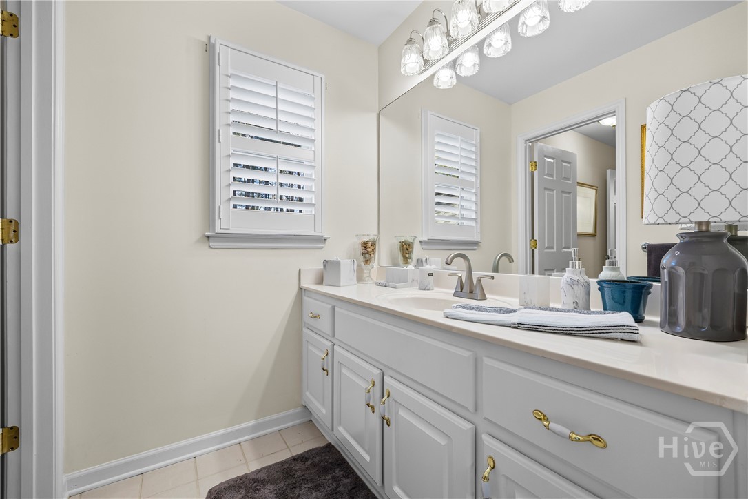 Undisclosed Address, Loganville, GA, 30052