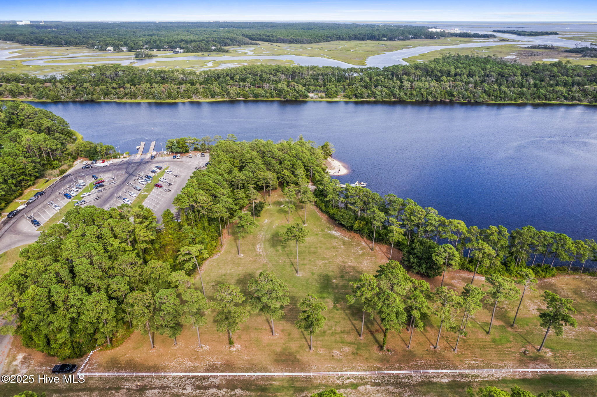 100518227 | Photo 50