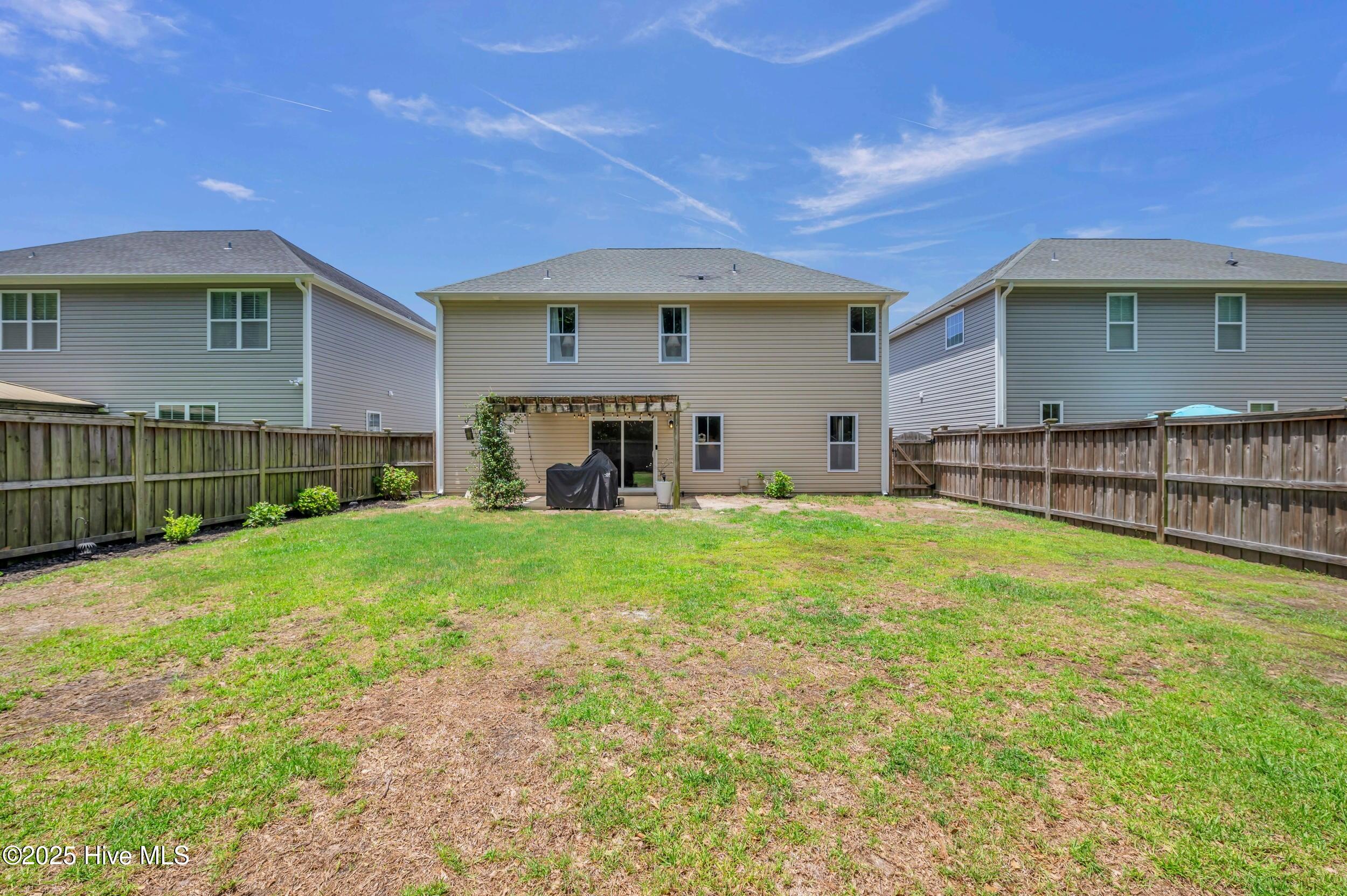 100516387 | Photo 22