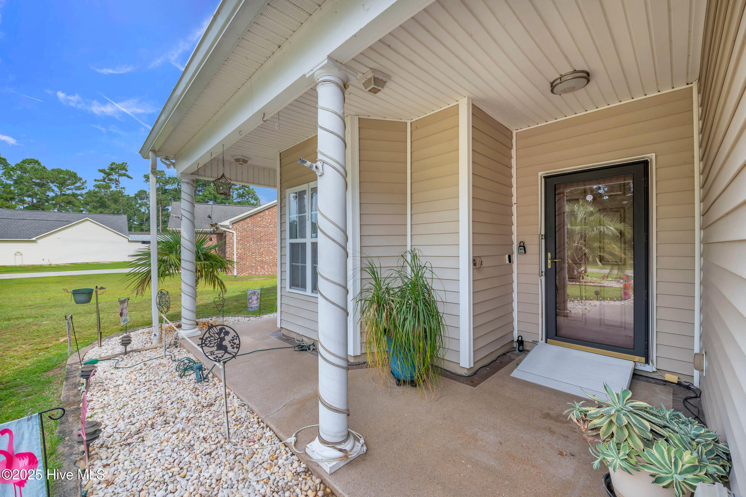 100527690 | Photo 29