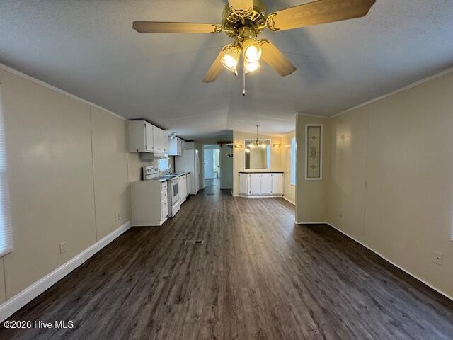 100548296 | Photo 10