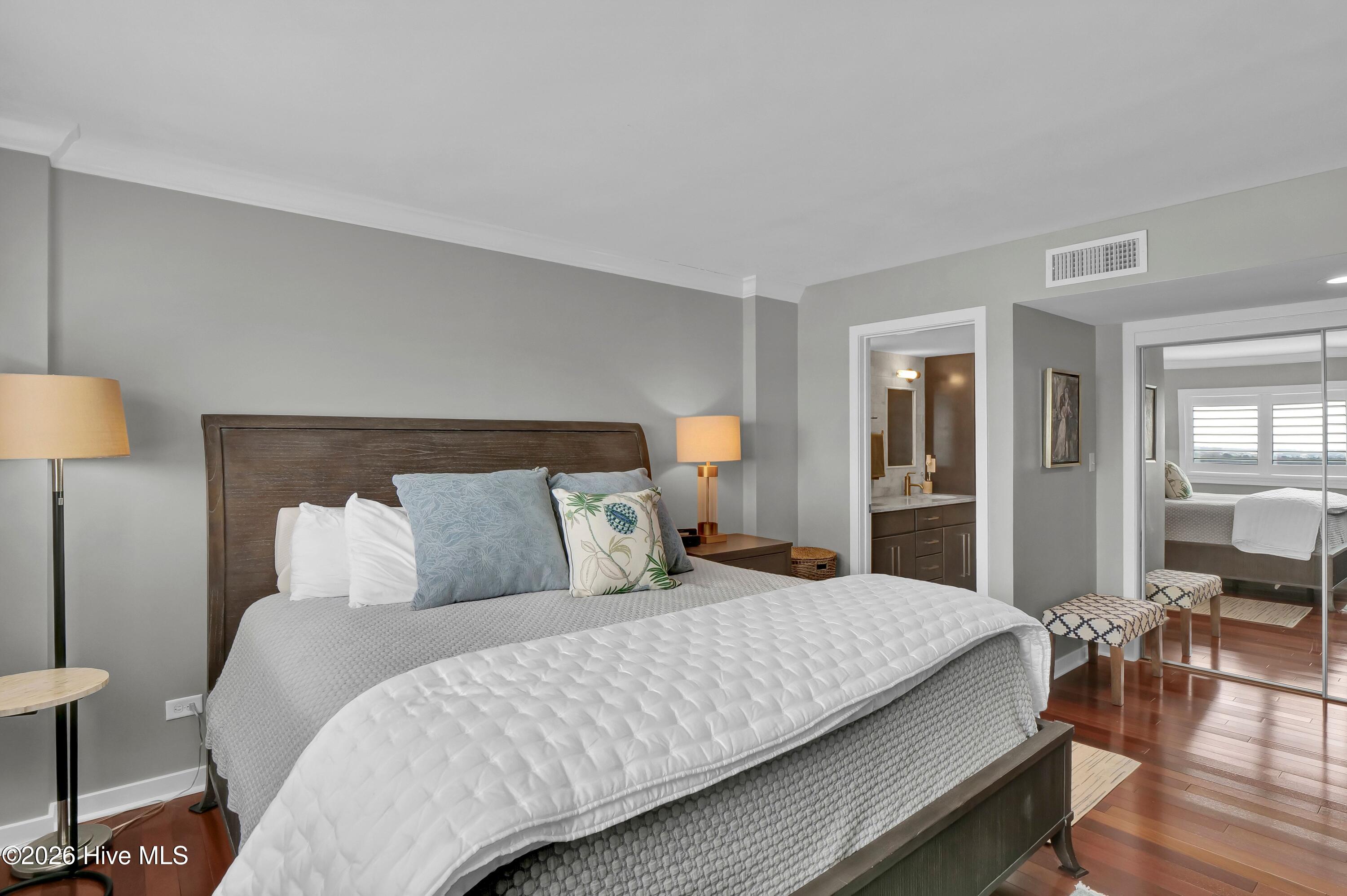 100559794 | Photo 22