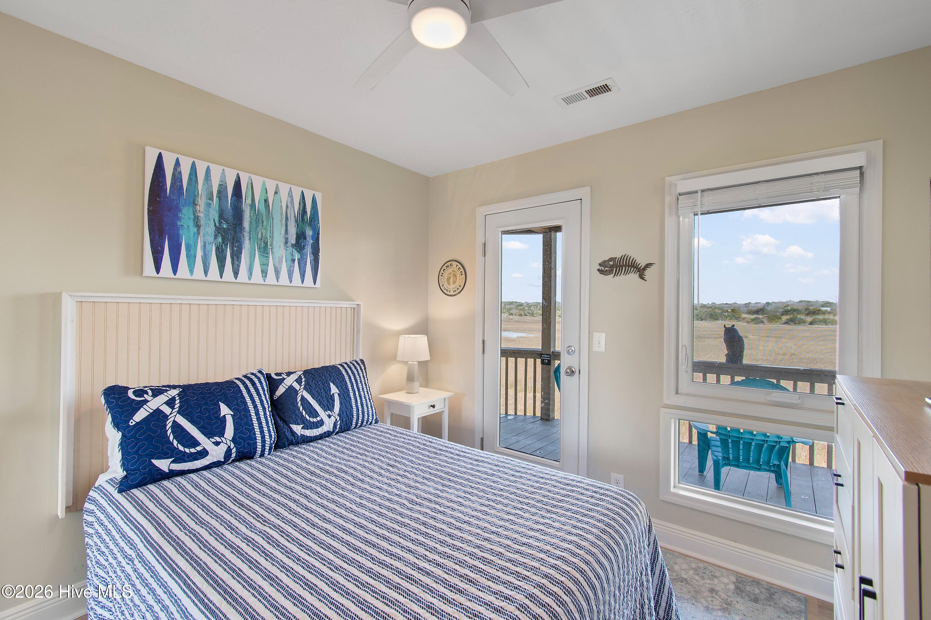 100558900 | Photo 39