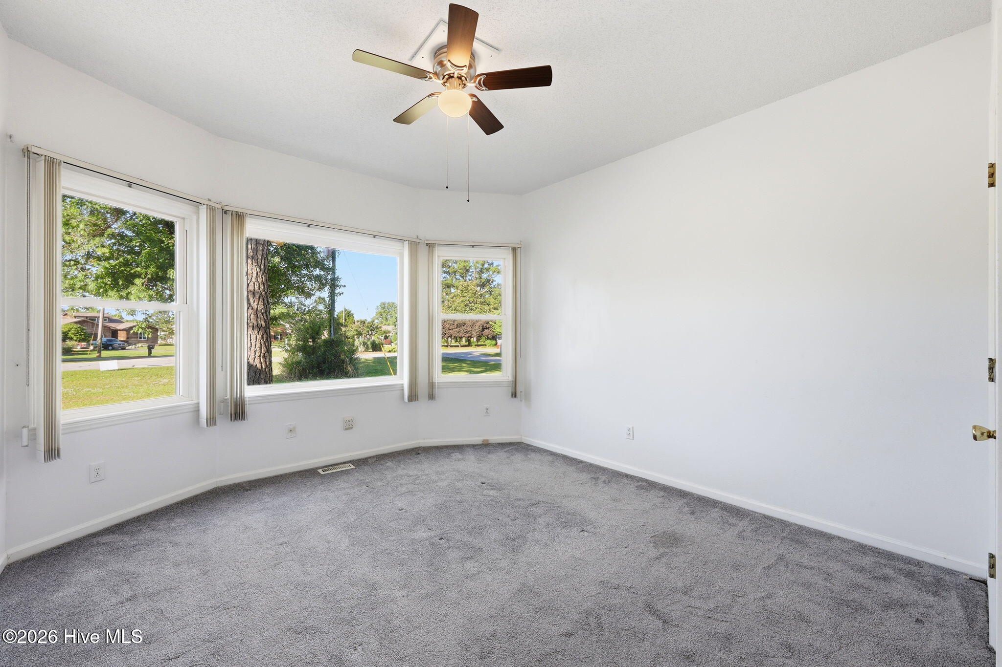 6013 Pelican Drive,New Bern