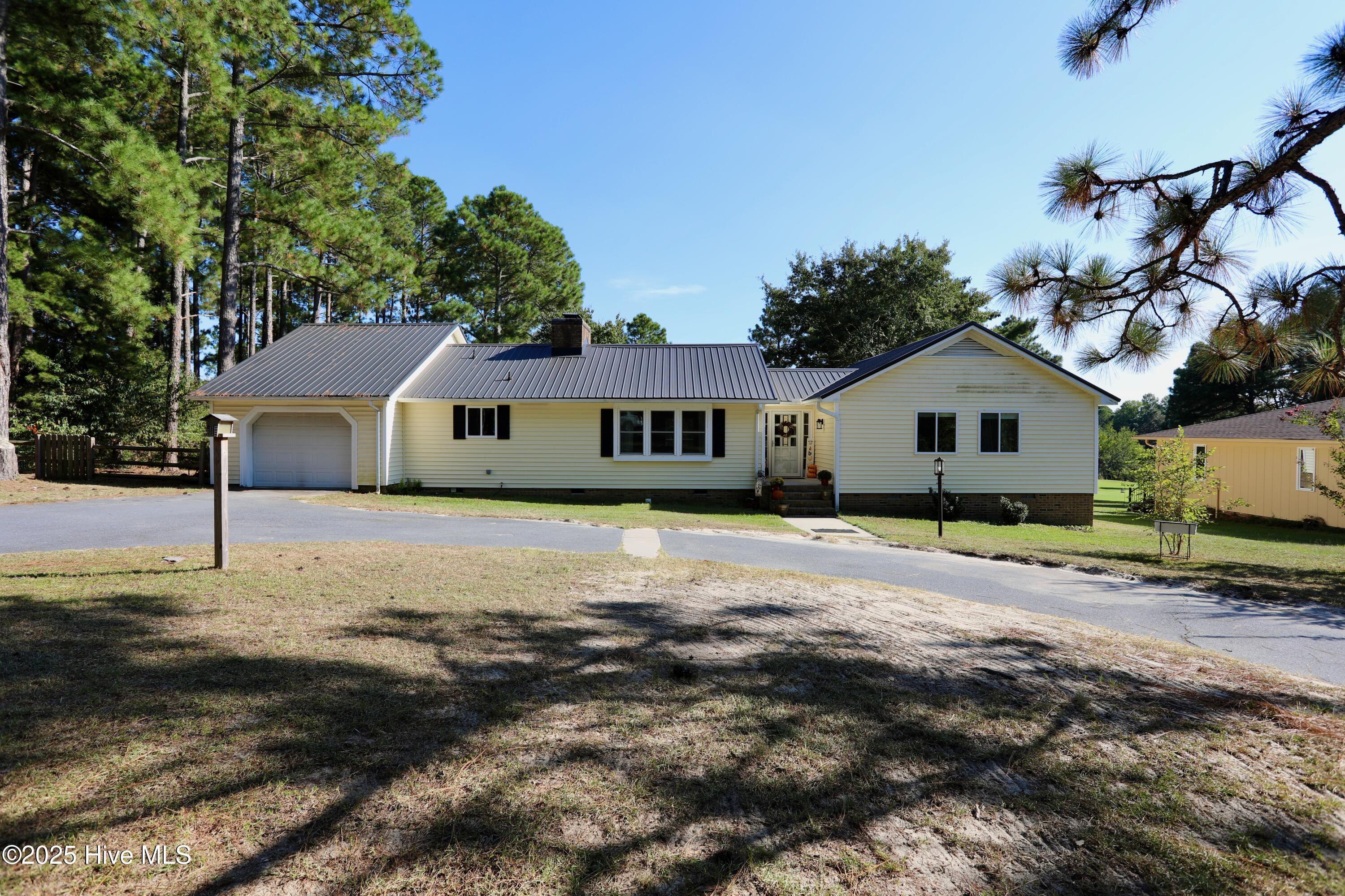 Homes for sale in West End, NC | 104 E Devonshire Ave, West End, NC 27376 | MLS# 100533167