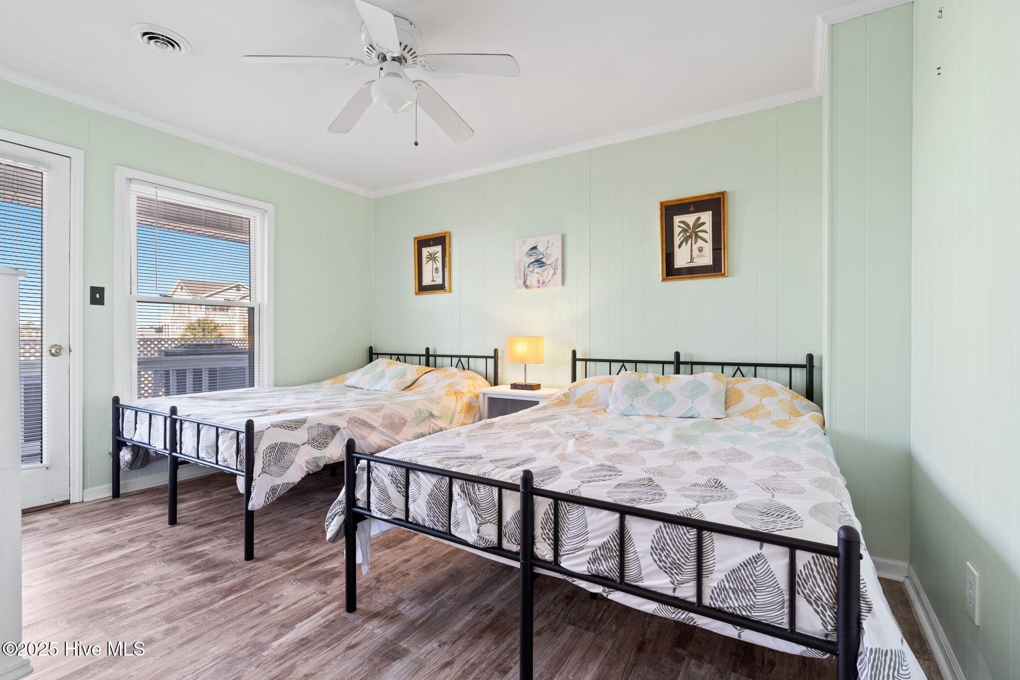 100540737 | Photo 15