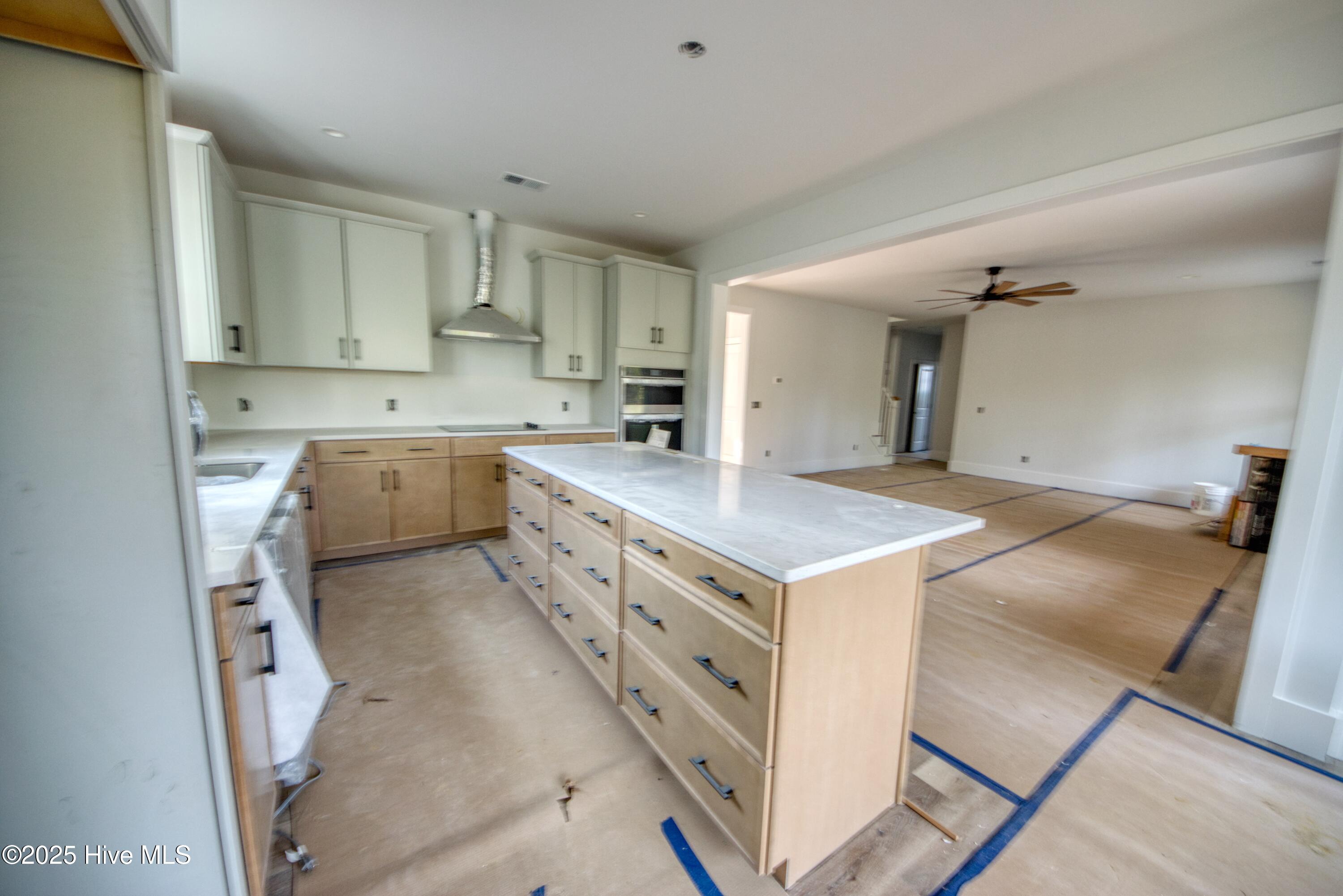 100539282 | Photo 10