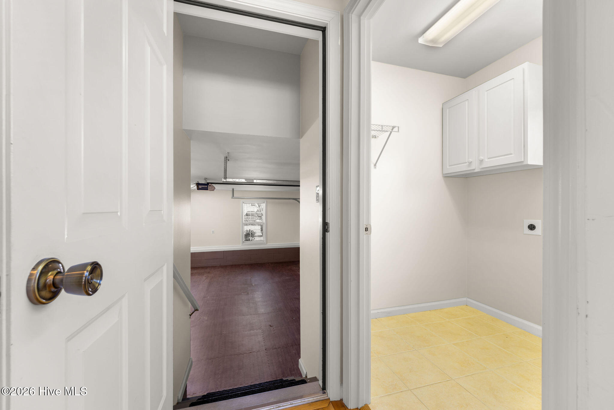 100554180 | Photo 20