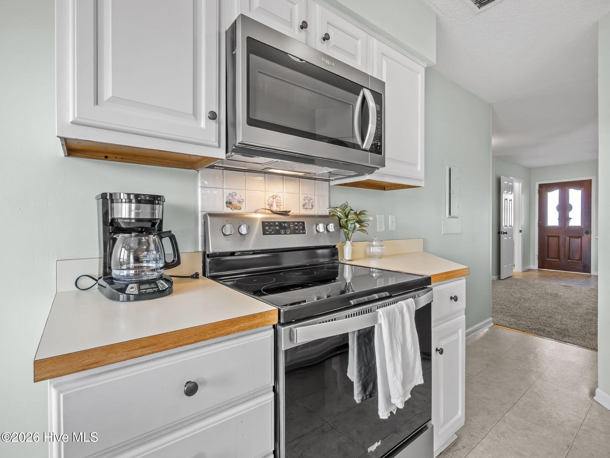 100554527 | Photo 11