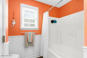 100566910 | Photo 26