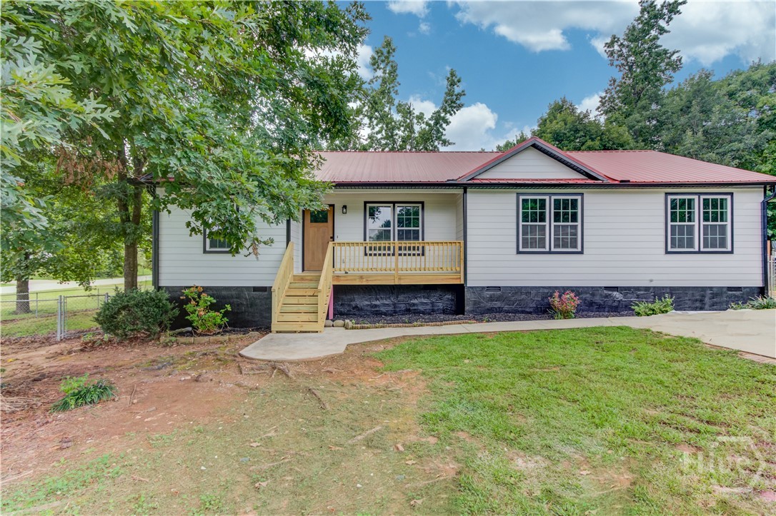 Property at 105 Deupree Court