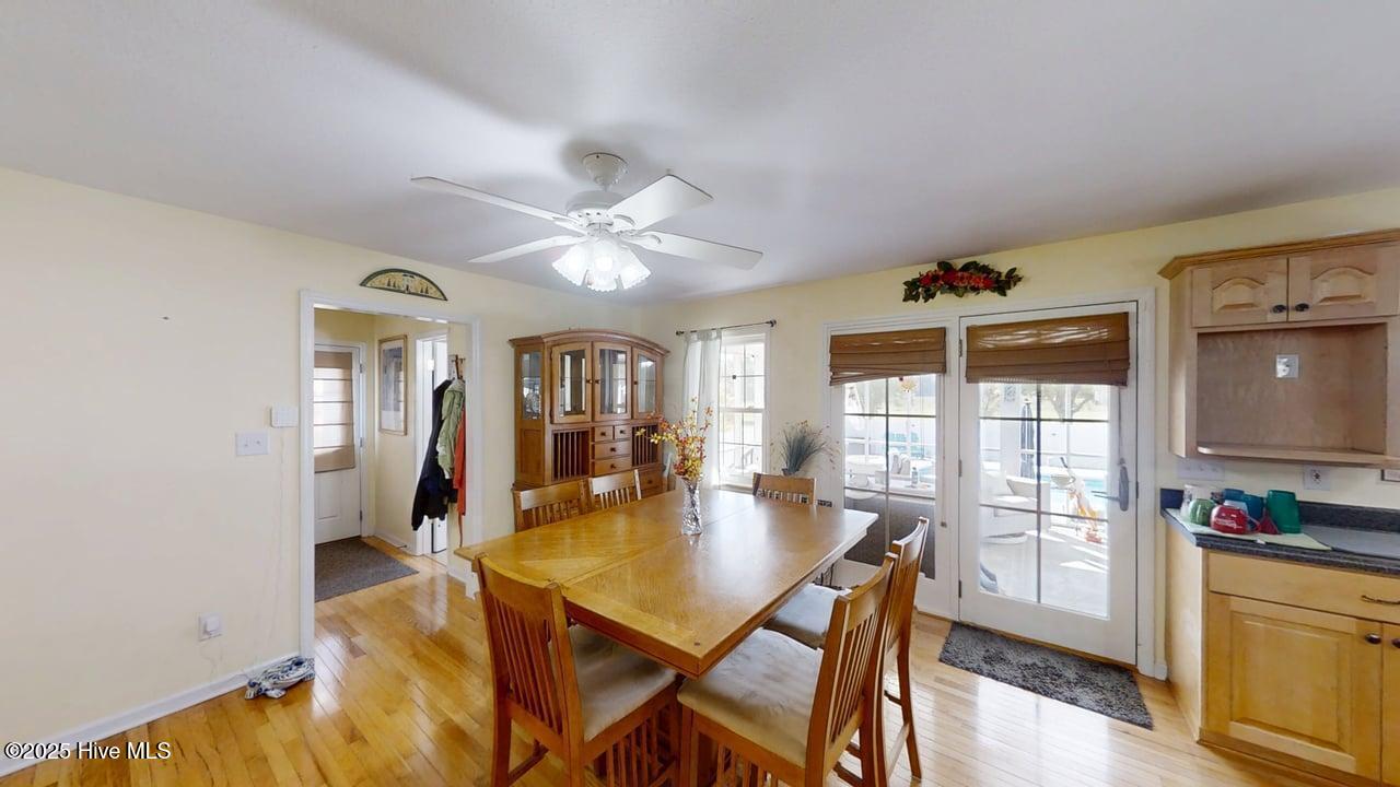 100560010 | Photo 13