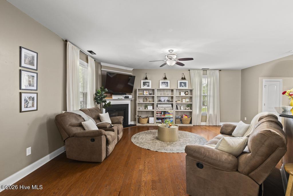 100565258 | Photo 10