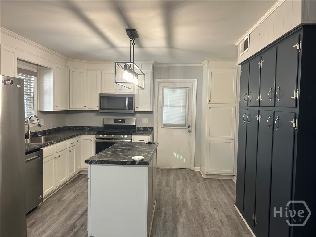 Homes for sale in Garden City, GA | 40 Azalea Ave, Garden City, GA 31408 | MLS# SA350878