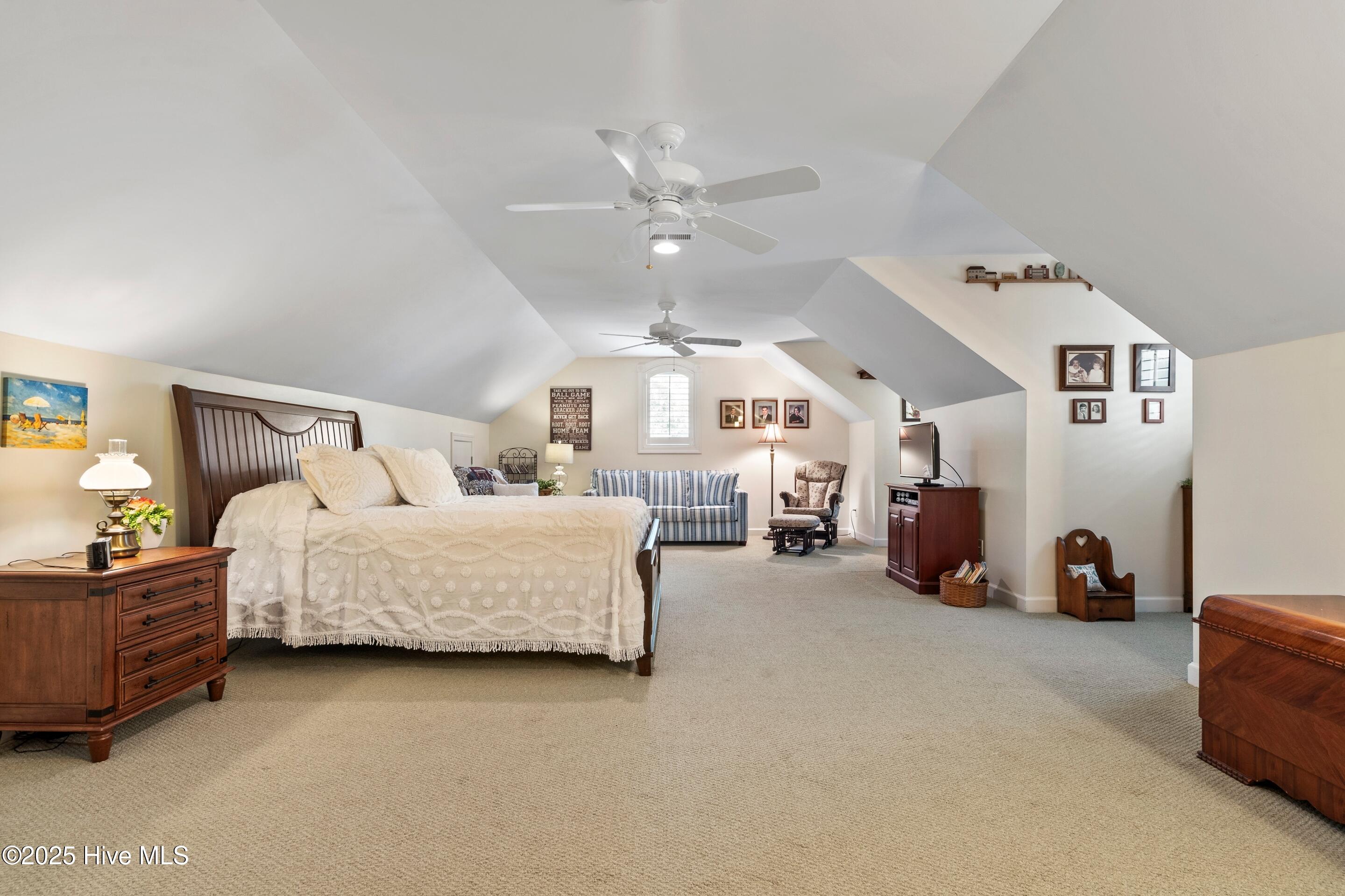 501 Periwinkle Way, Caswell Beach, NC 28465 – photo 11: mls-DSC01939