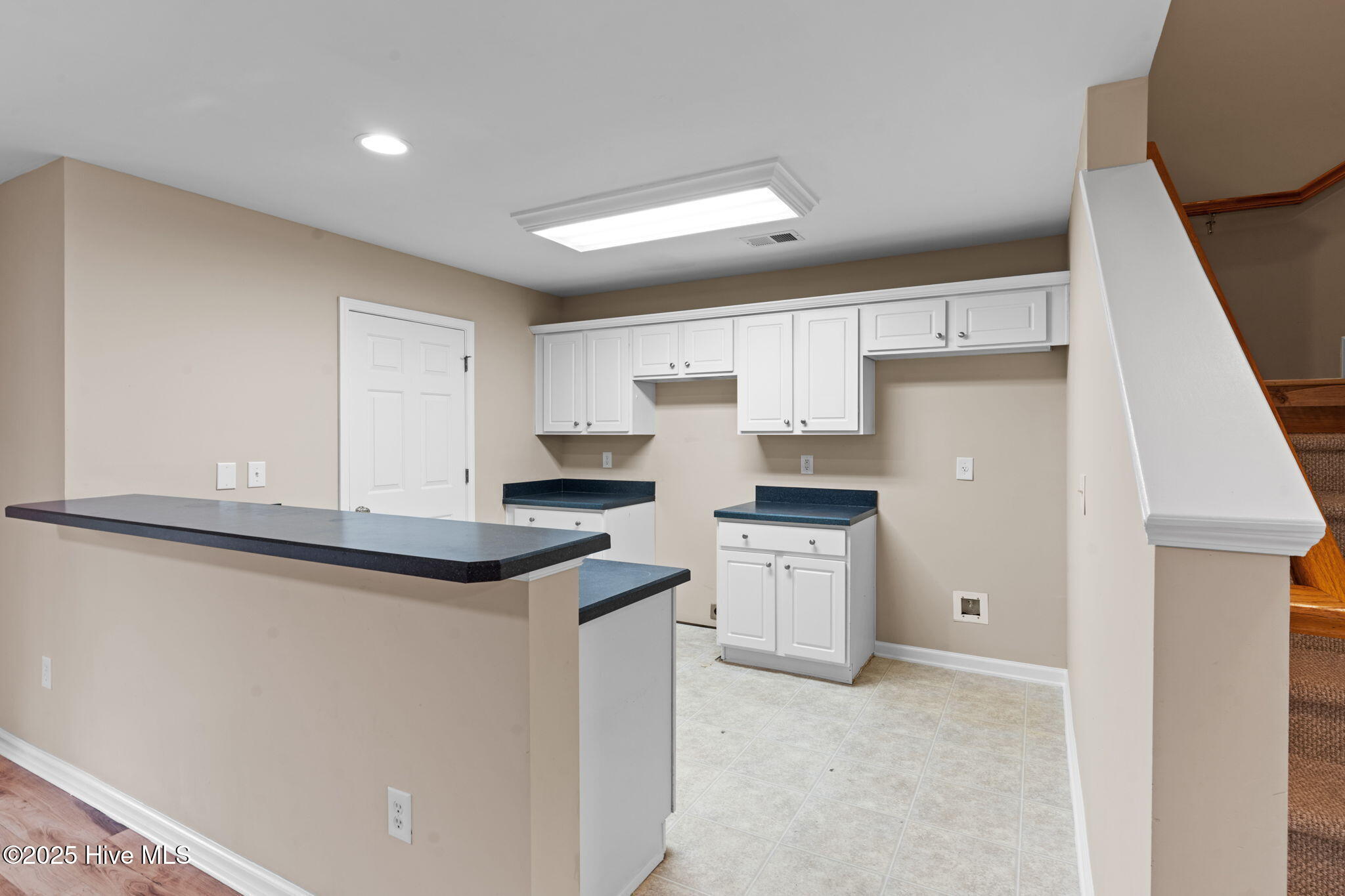 100542570 | Photo 24