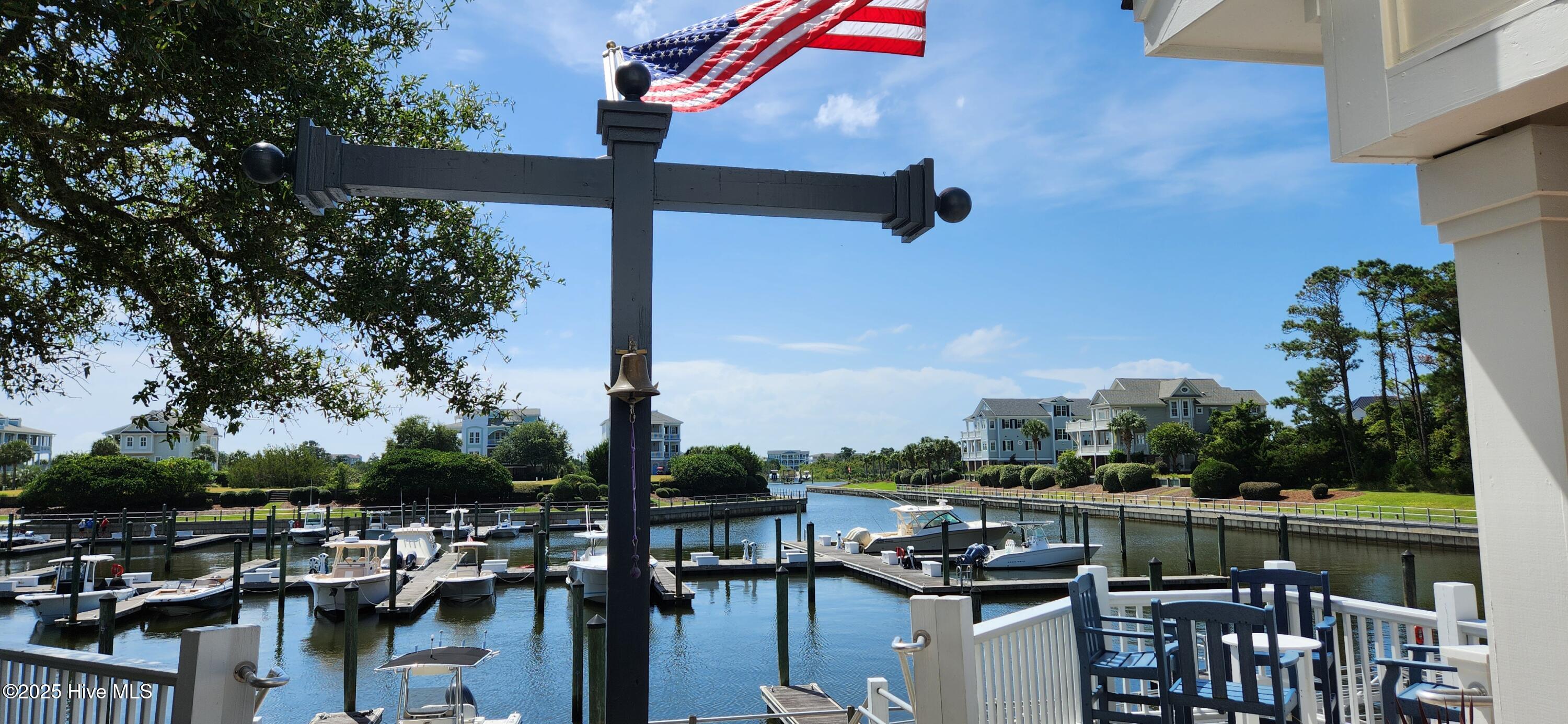 100498654 | Photo 19