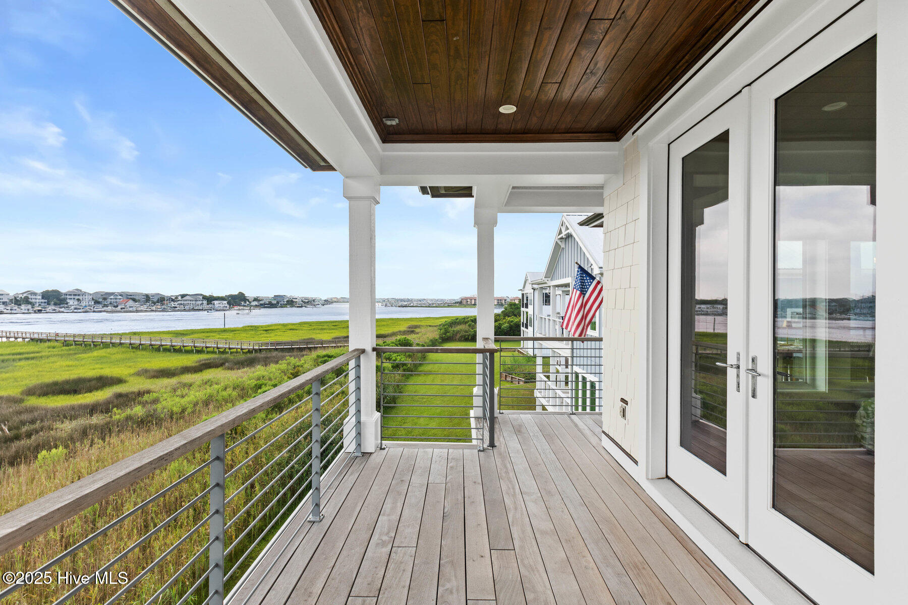 7707 Compass Point, Wilmington, NC 28409 – photo 18: 015_7707_compass_point_final-15_194