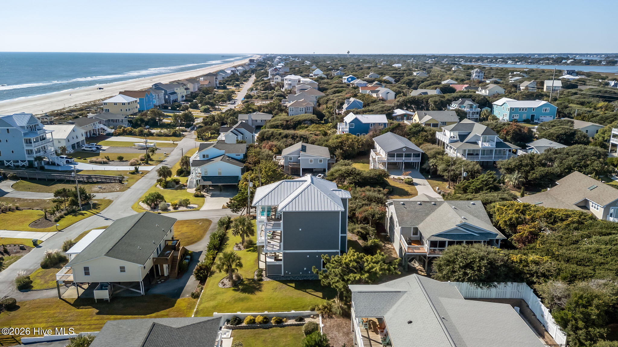 100549287 | Photo 55