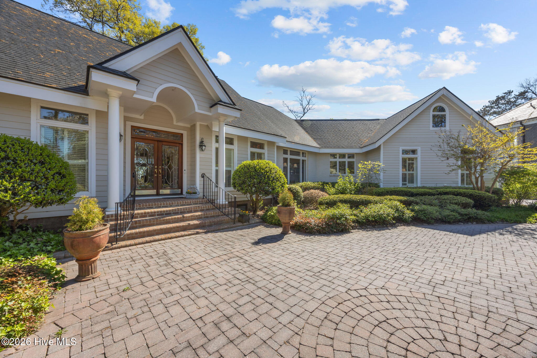 211 Wilson Point Road,Trent Woods