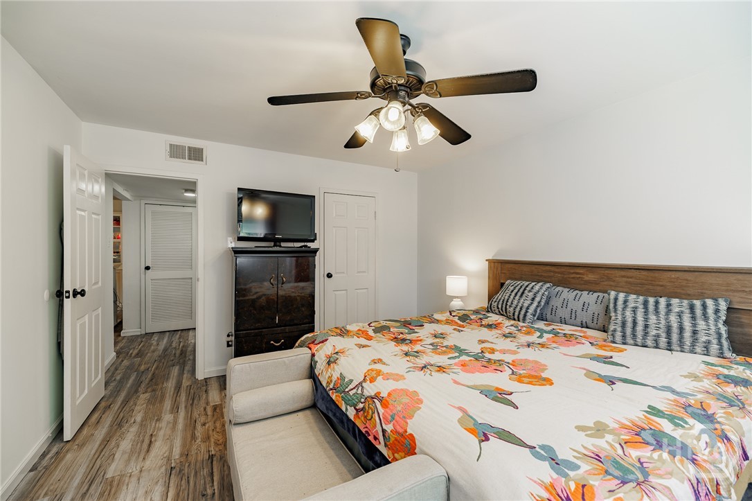 250 Little Street A209