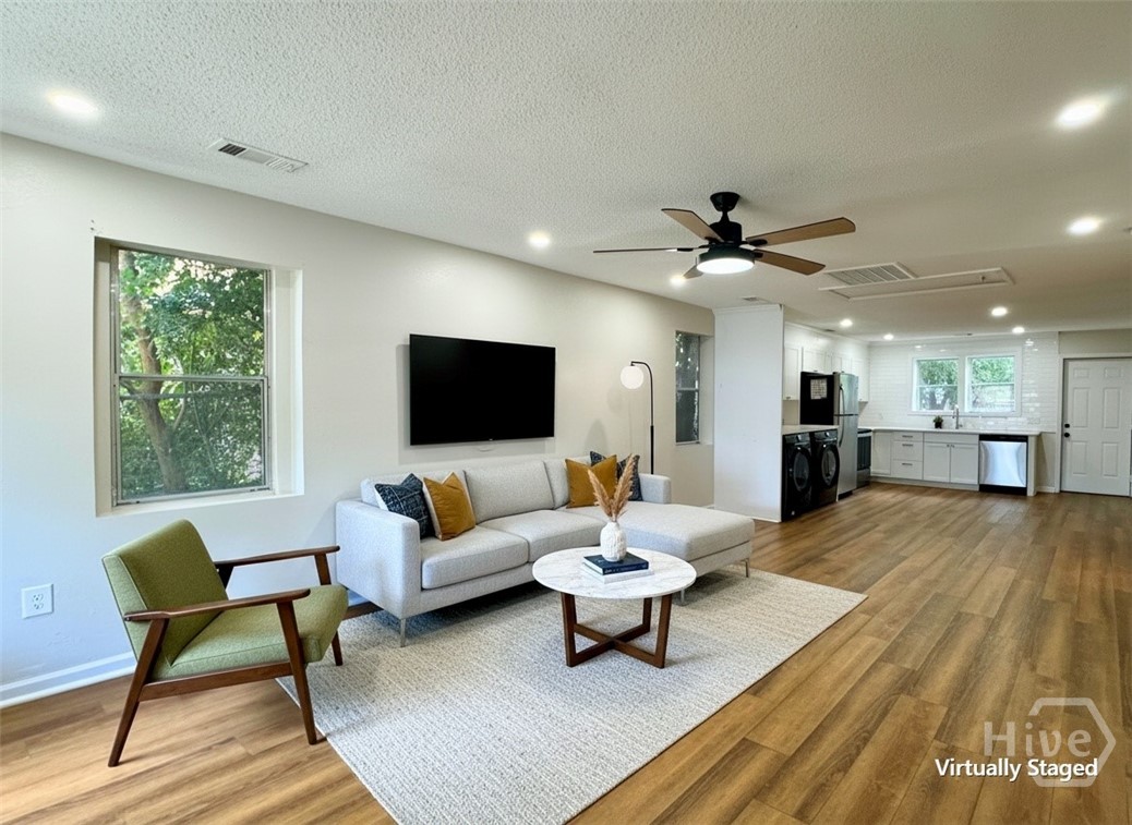 Photo 3 of Single family home for sale at 2032 Eppinger St, Savannah, GA 31415 | MLS# SA362159 | Listing updated on 2026-09-19