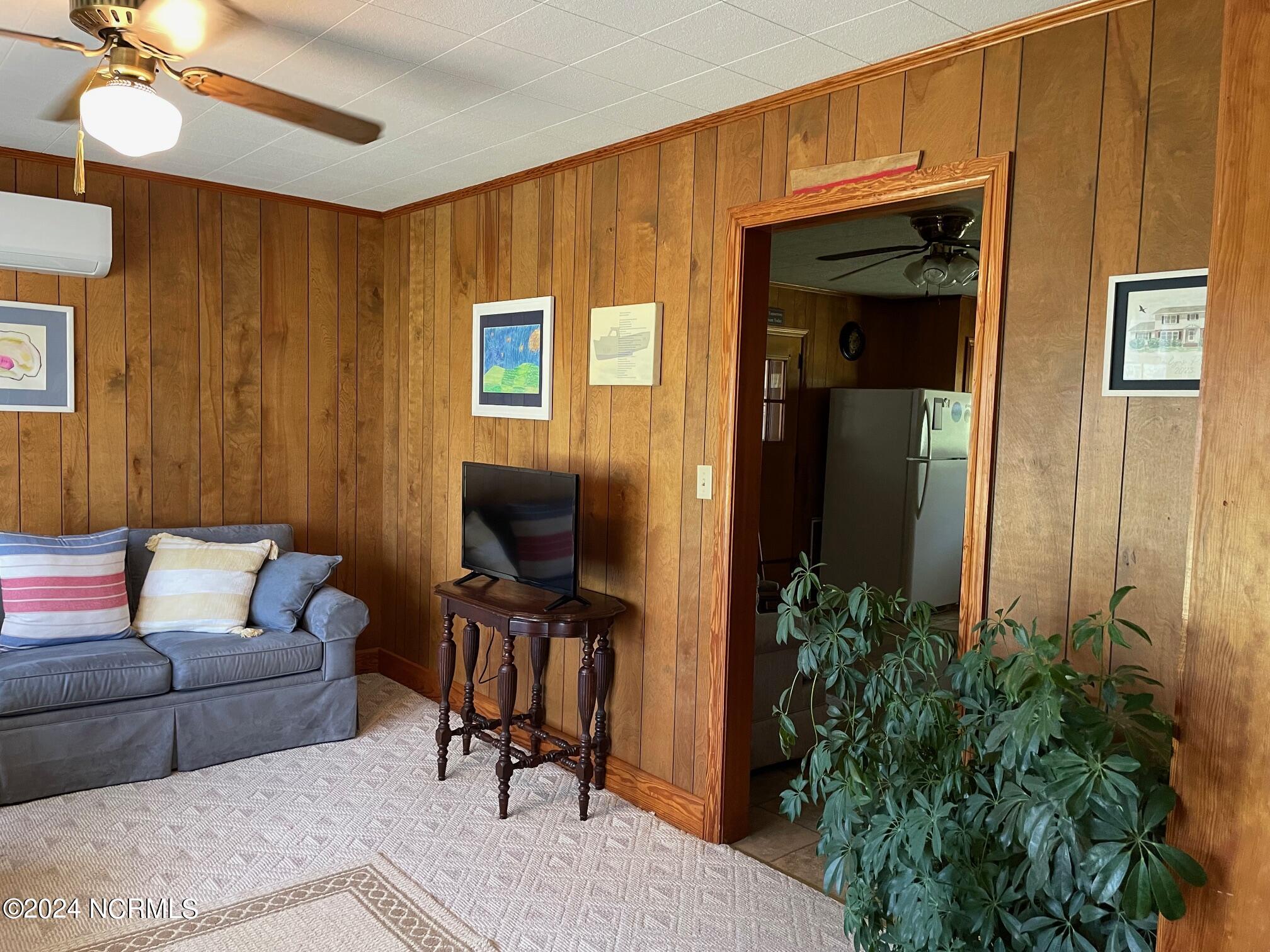 152 W Bayshore Drive,Cedar Island