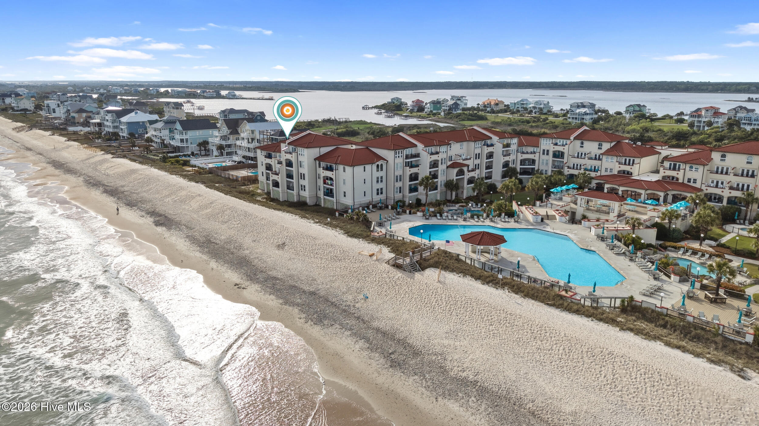 100566139 | Photo 43