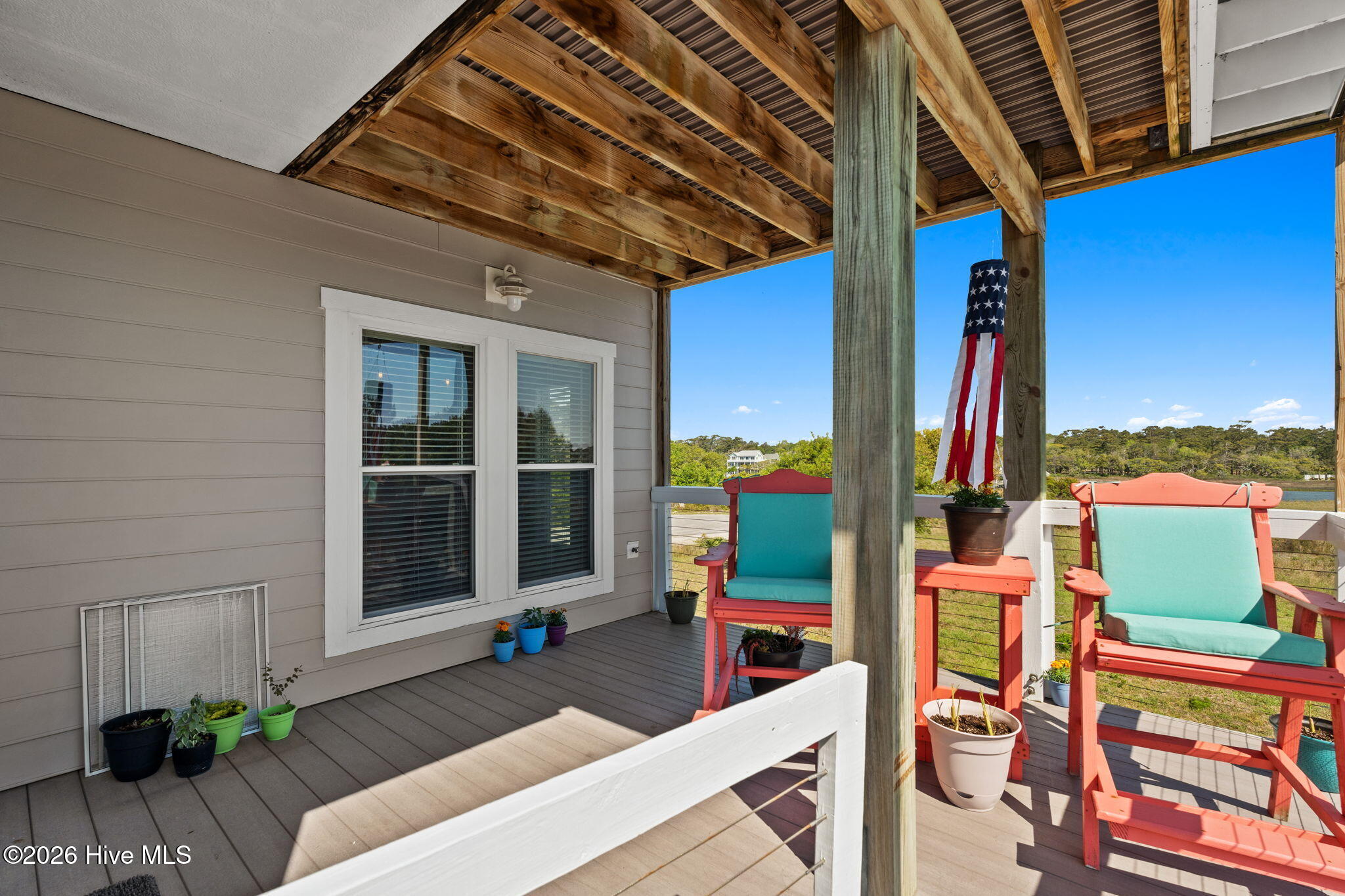 100561673 | Photo 55