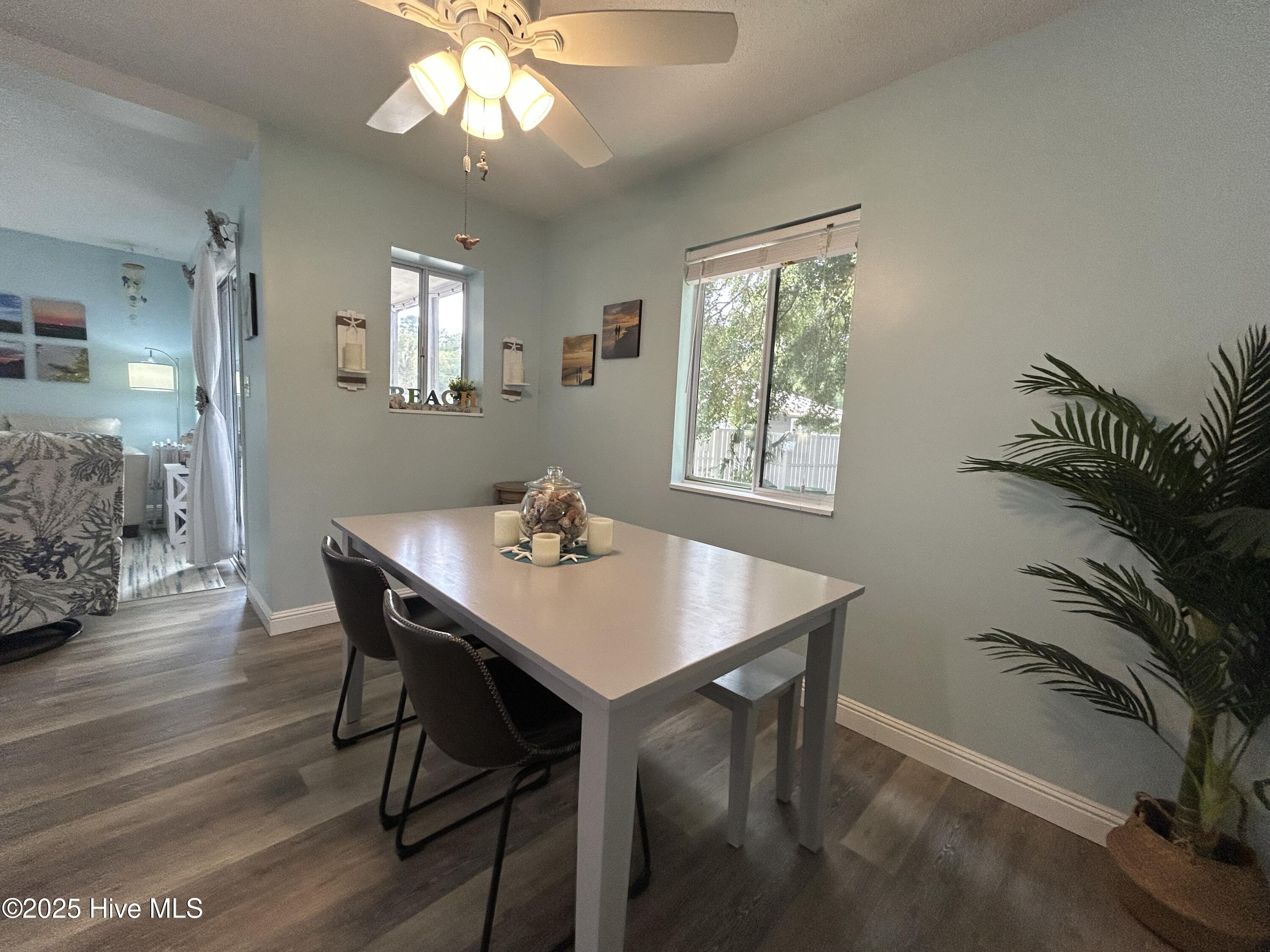 100527261 | Photo 14