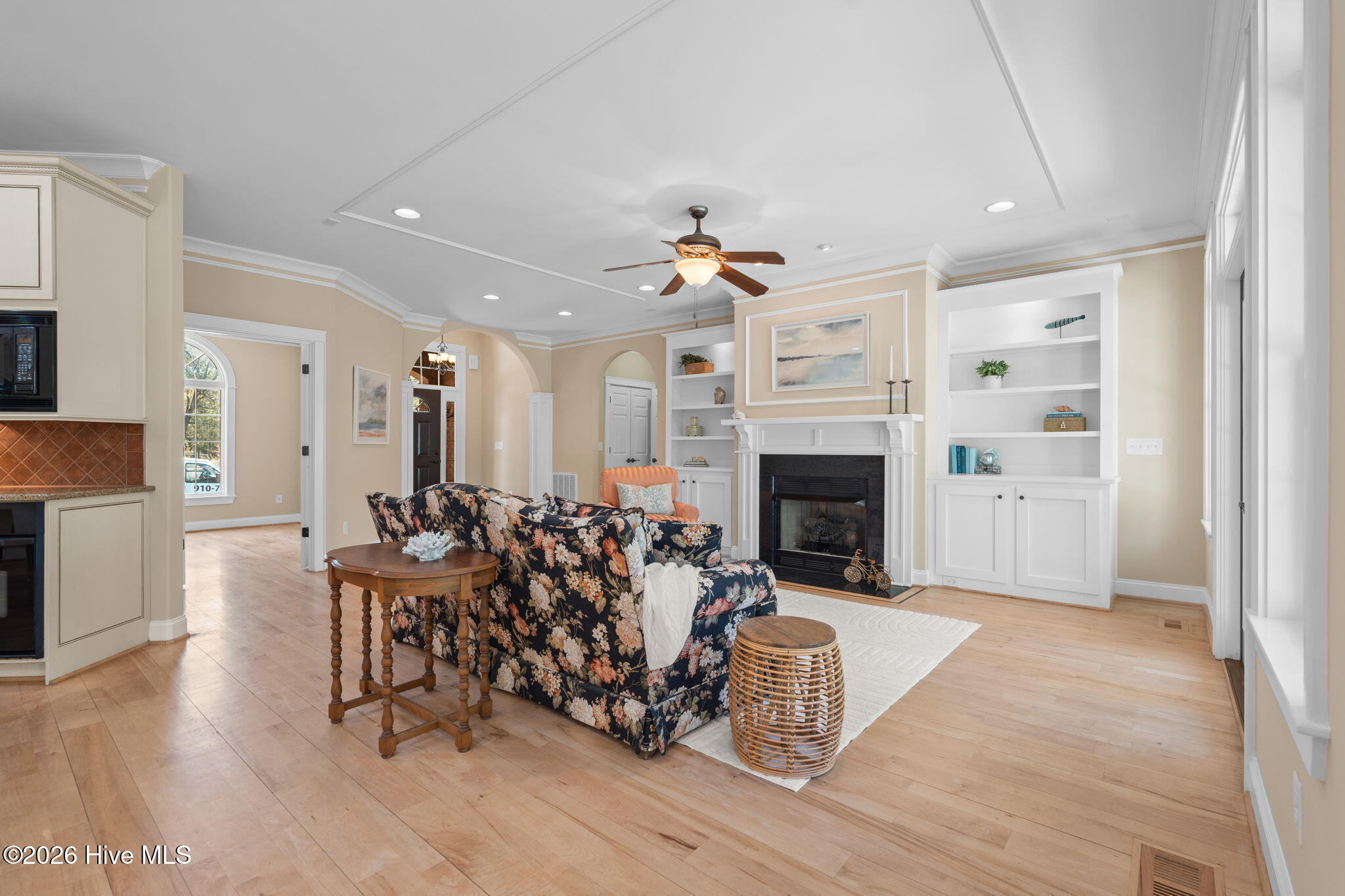 100564903 | Photo 11